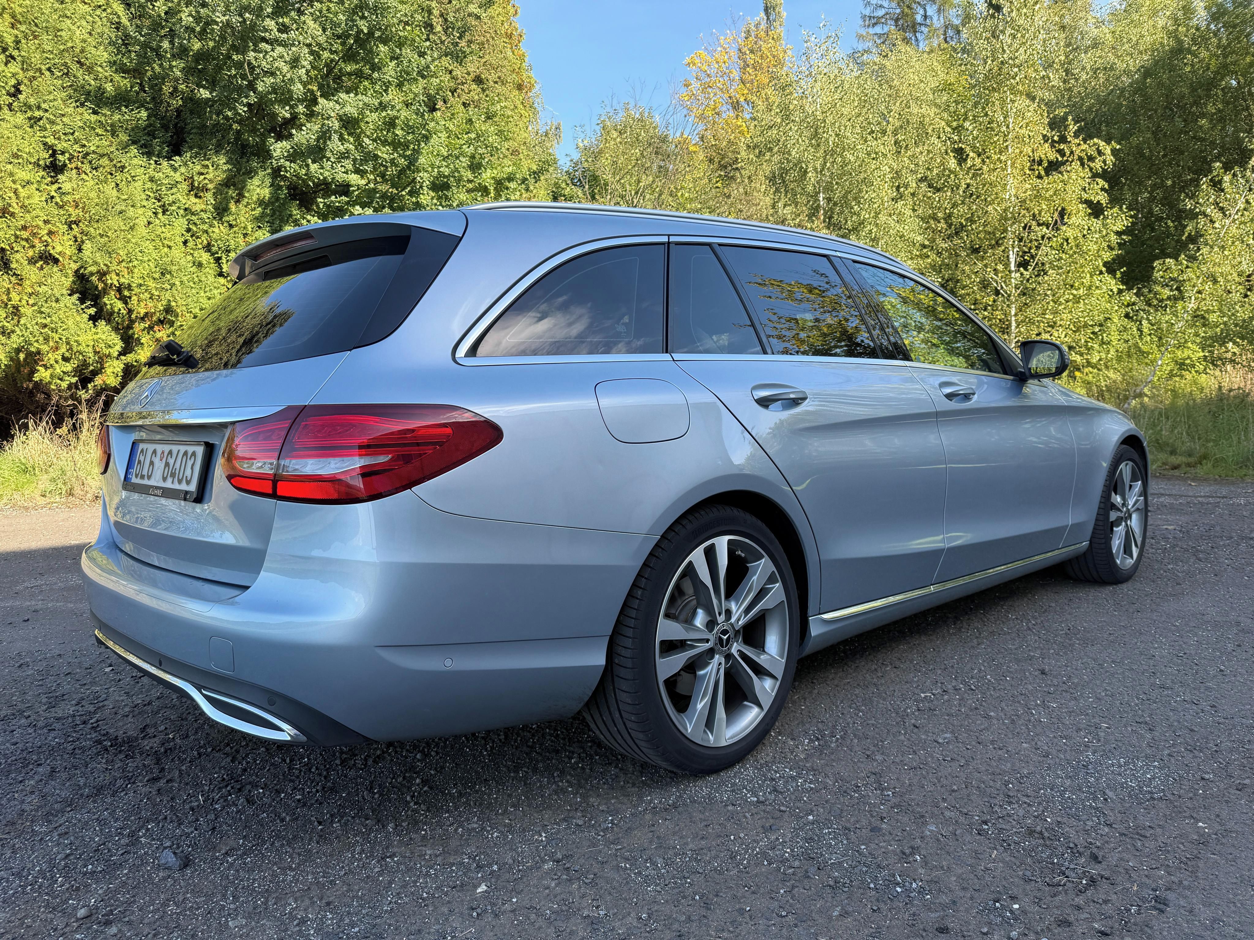 Mercedes-Benz Třídy C, Mercedes Benz C 250d Blutec - fotka 4