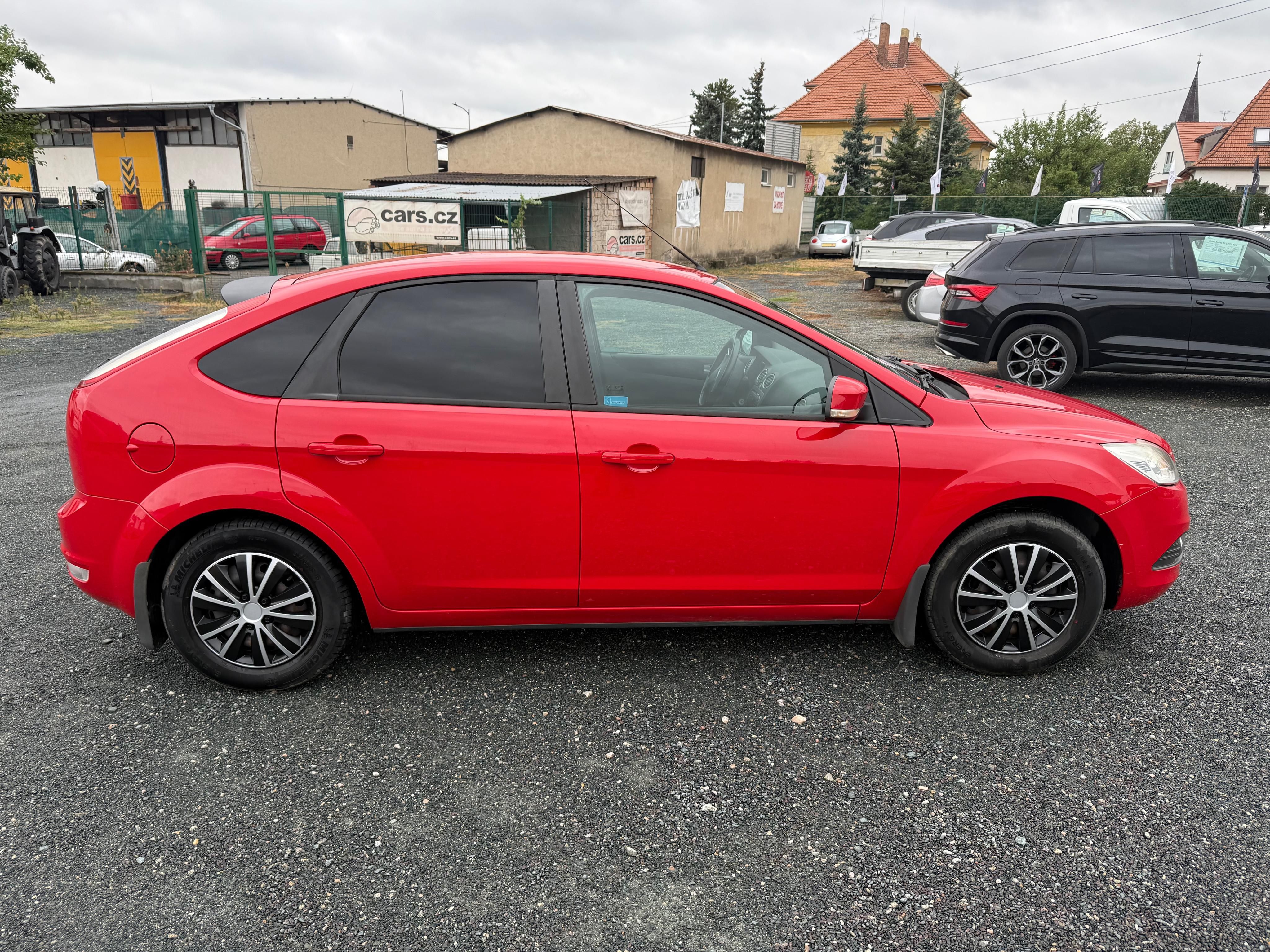 Ford Focus, 1.6 16V  1.Majitel - fotka 5