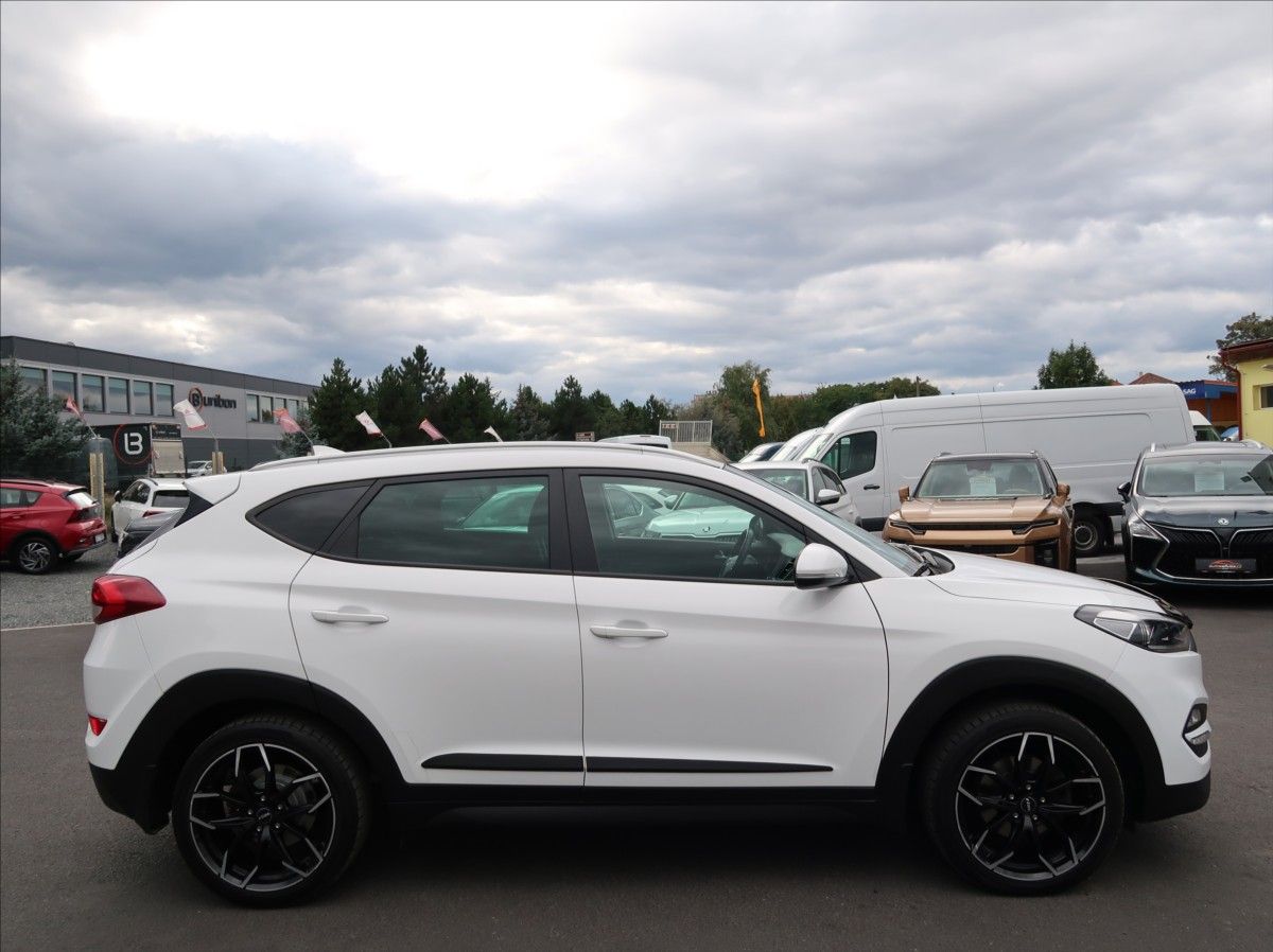 Hyundai Tucson, 1,7 CRDi,85kW,1majČR,navi,tažn - fotka 6