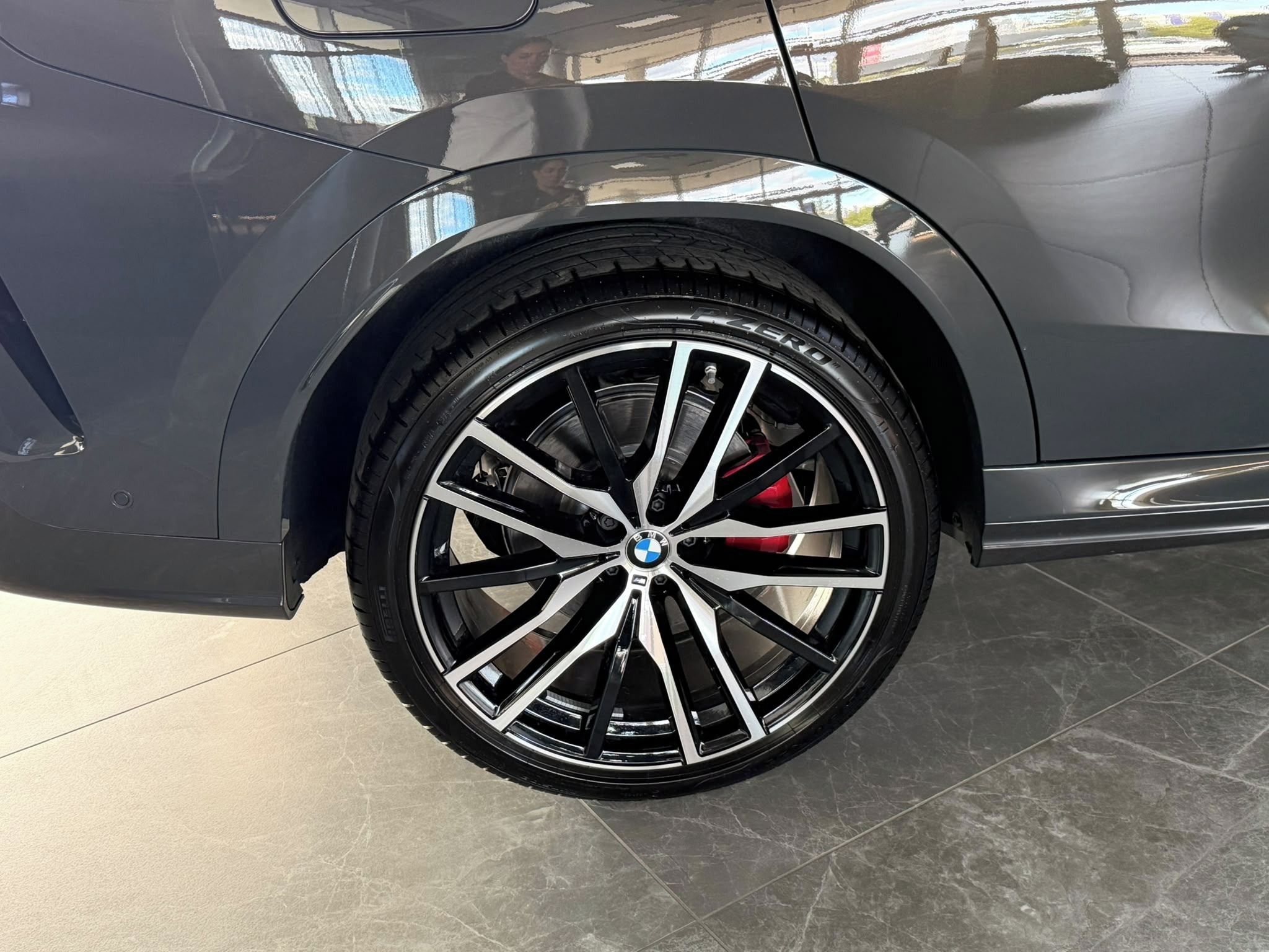 BMW X6 - fotka 5