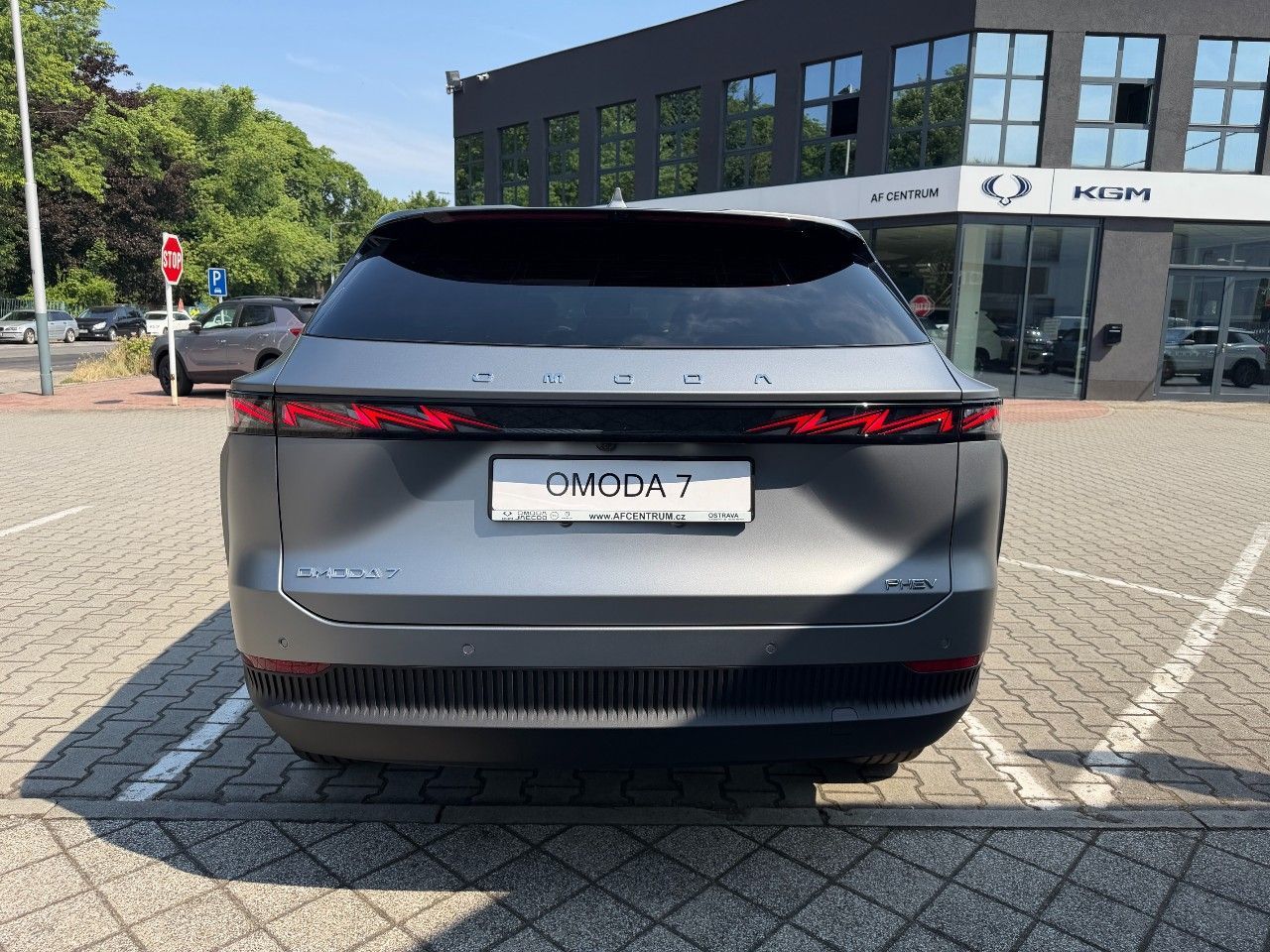 Omoda 7, 1.5 PHEV 205 kW Luxury AT, REZ - fotka 6