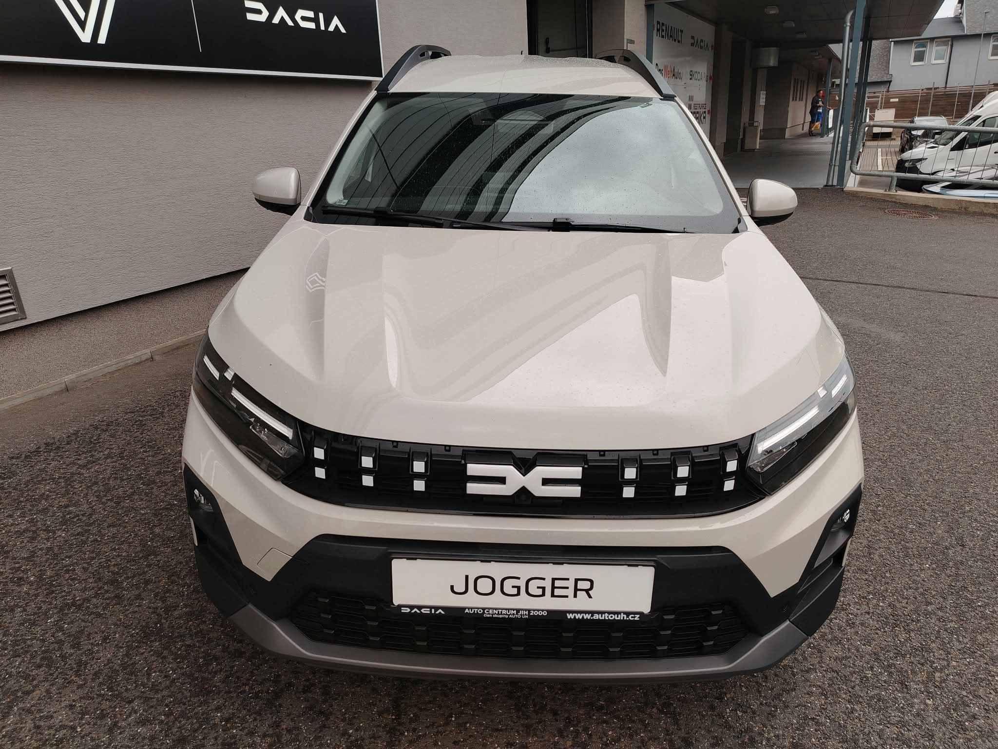Dacia Jogger, Journey ECO-G 120 automat 5.mí - fotka 6