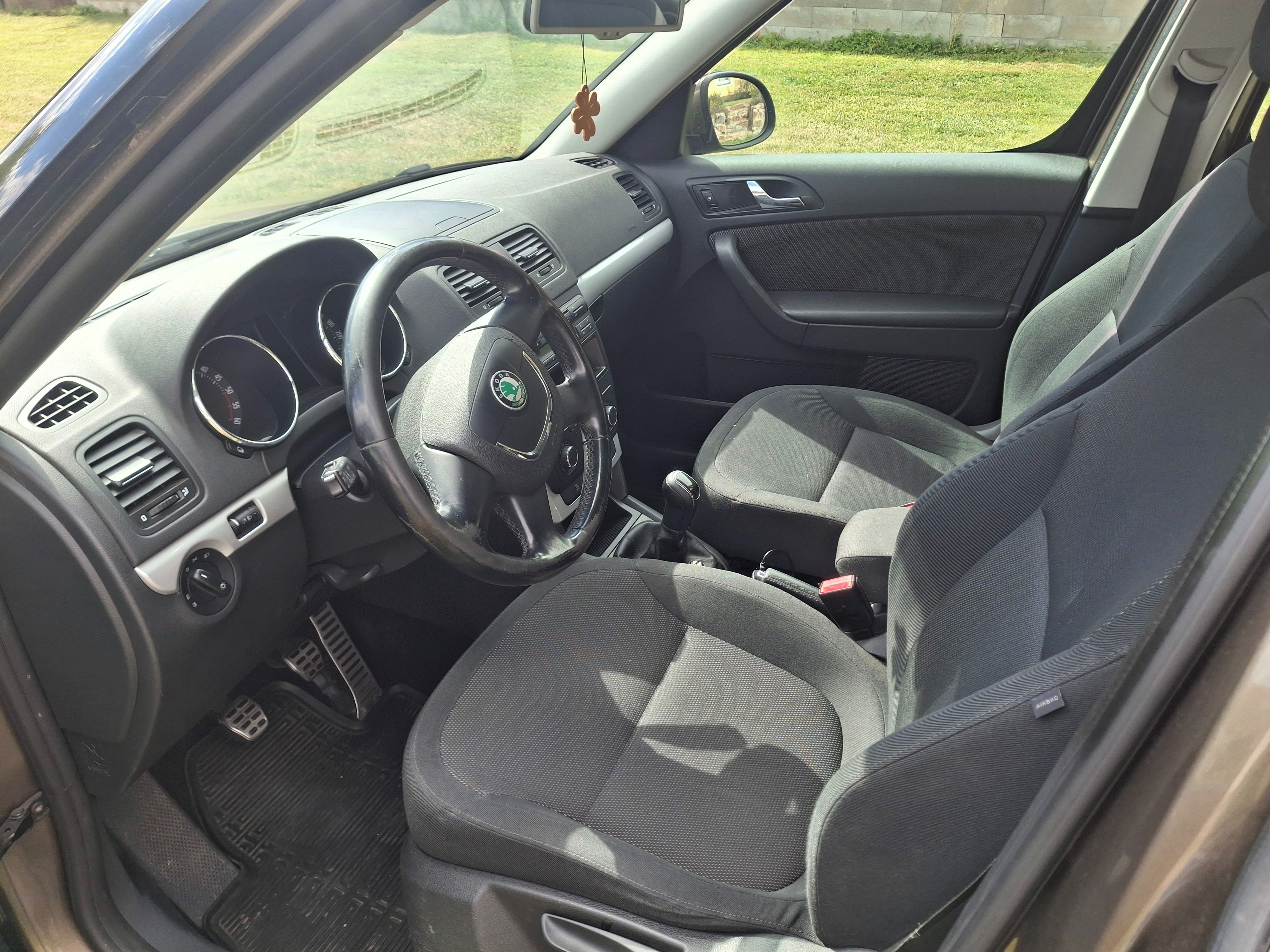 Škoda Yeti, Škoda Yeti  2.0 Tdi 81KW - fotka 3
