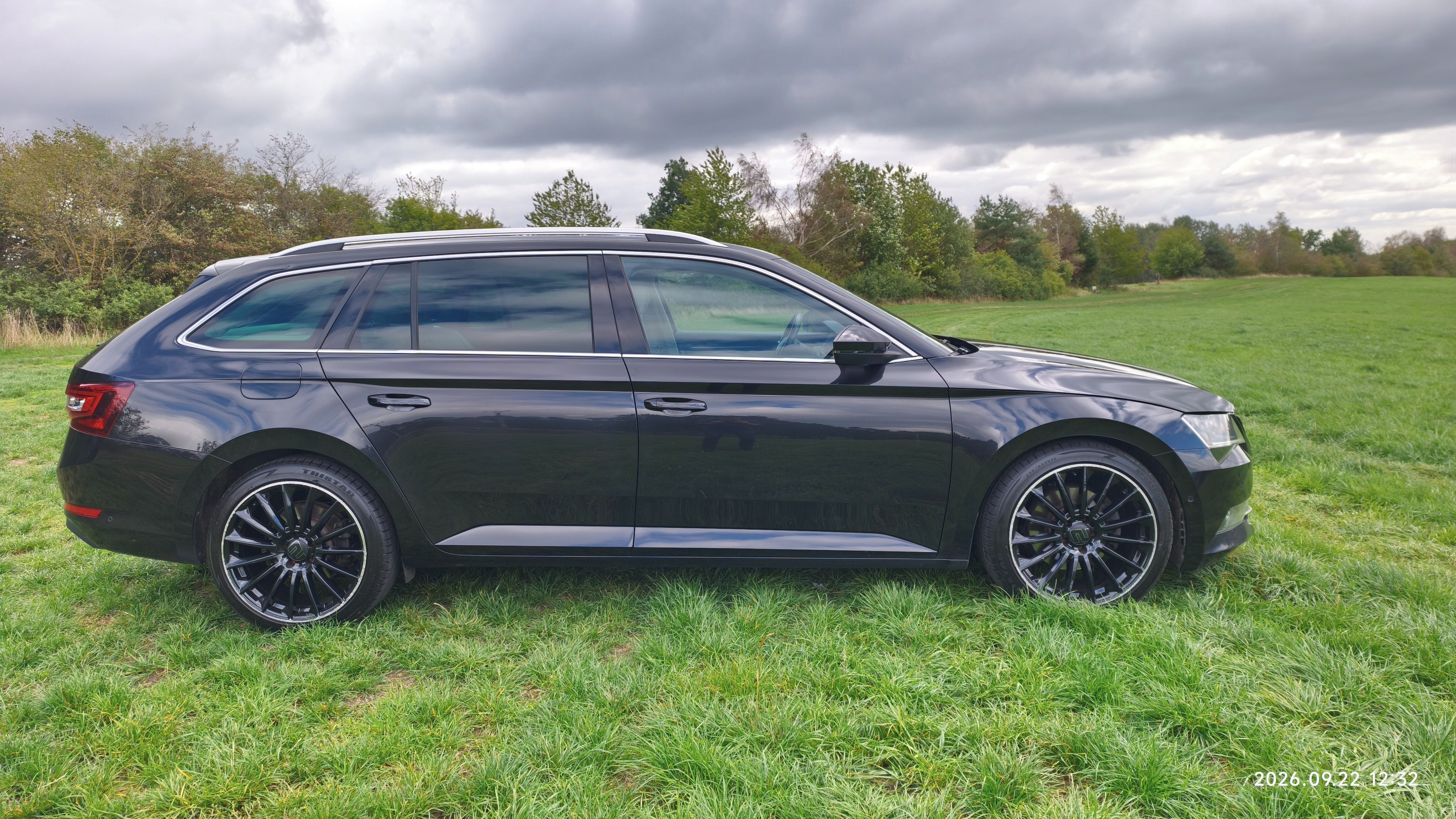 Škoda Superb, L&k, 4x4 - fotka 5