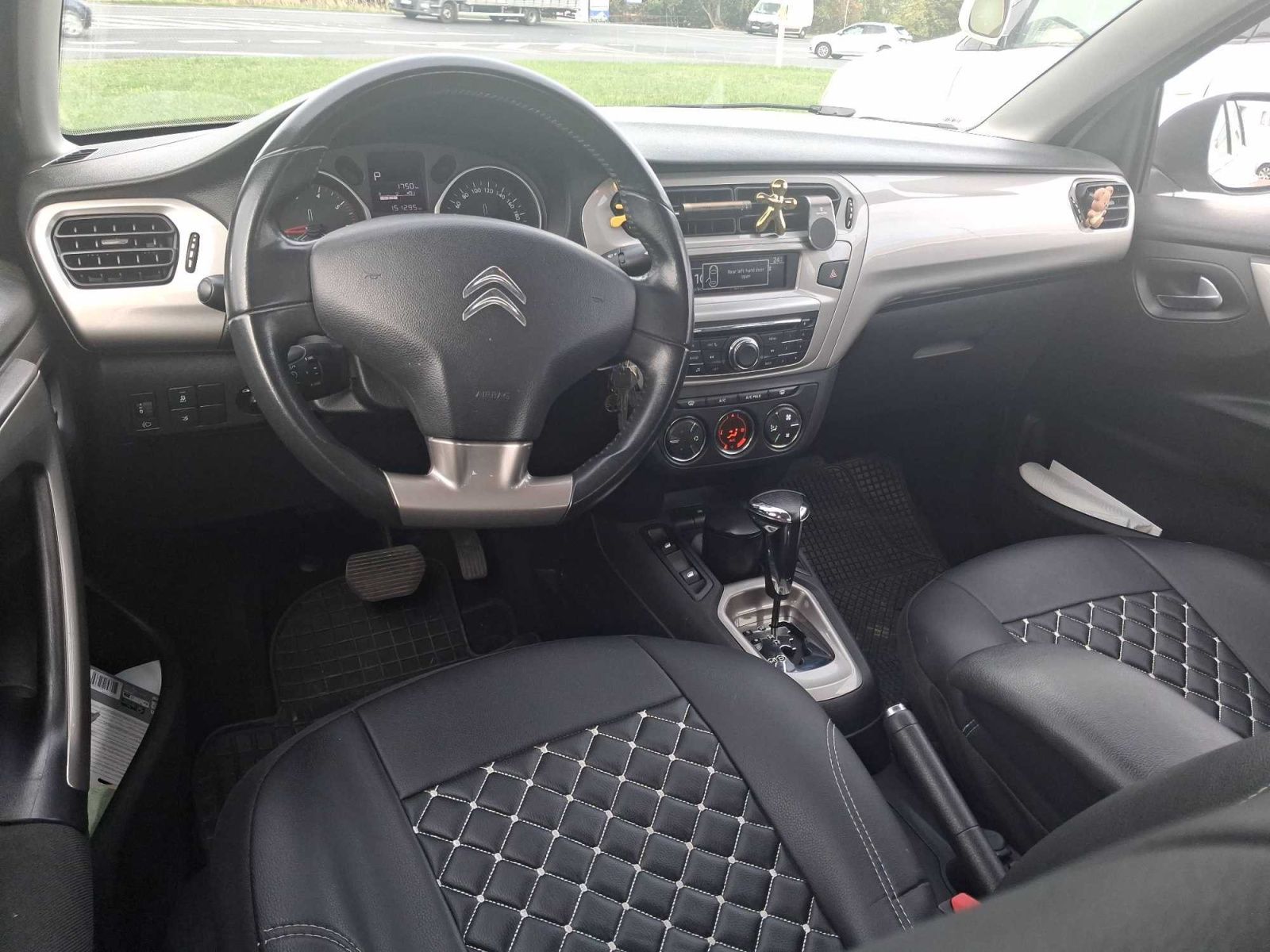 Citroën C-Elysée, 1.6 VTi, Automat, ČR,1.maj - fotka 3