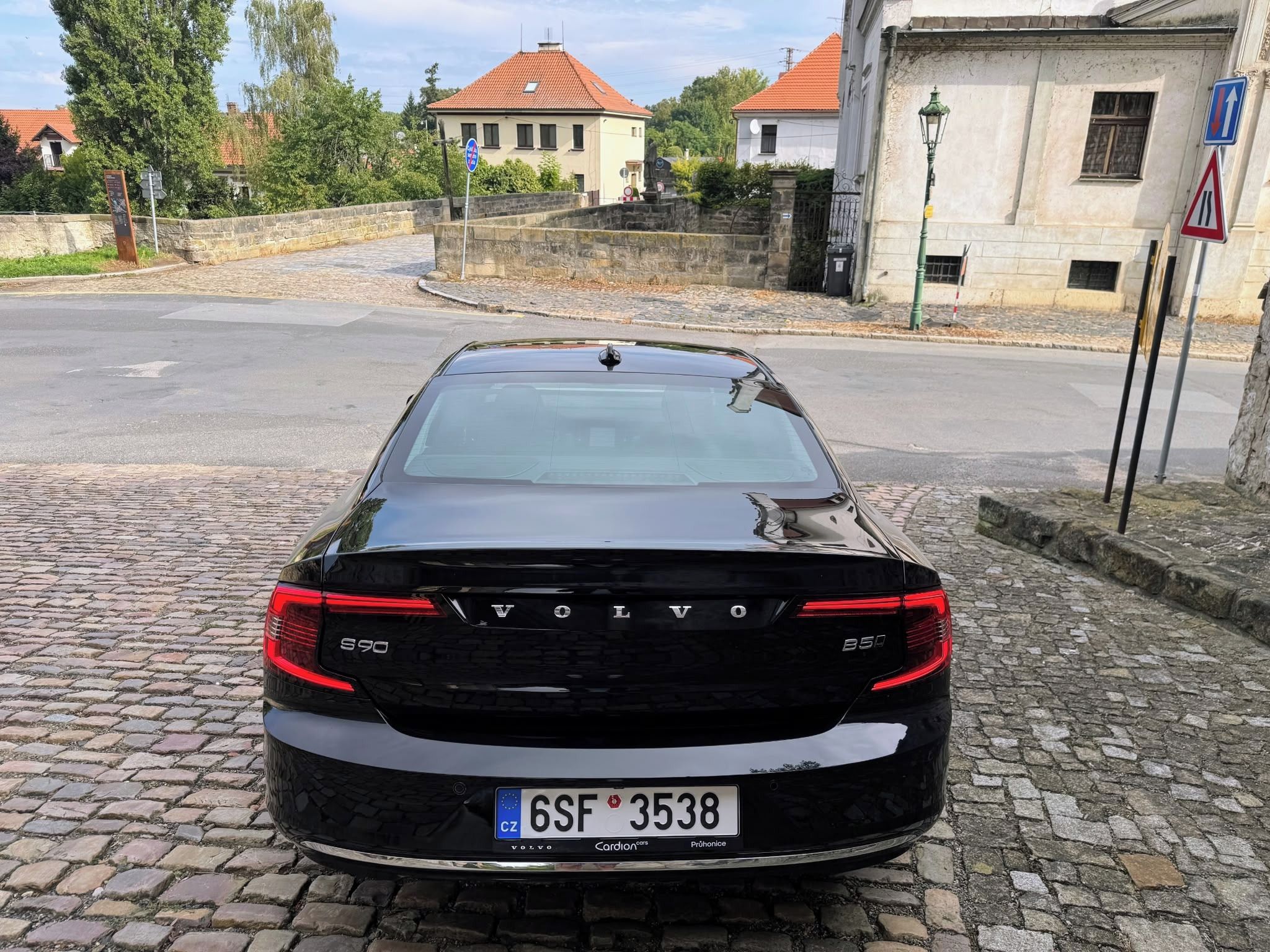 Volvo S90, B5 AWD 173 KW 2023, 1.maj. - fotka 5