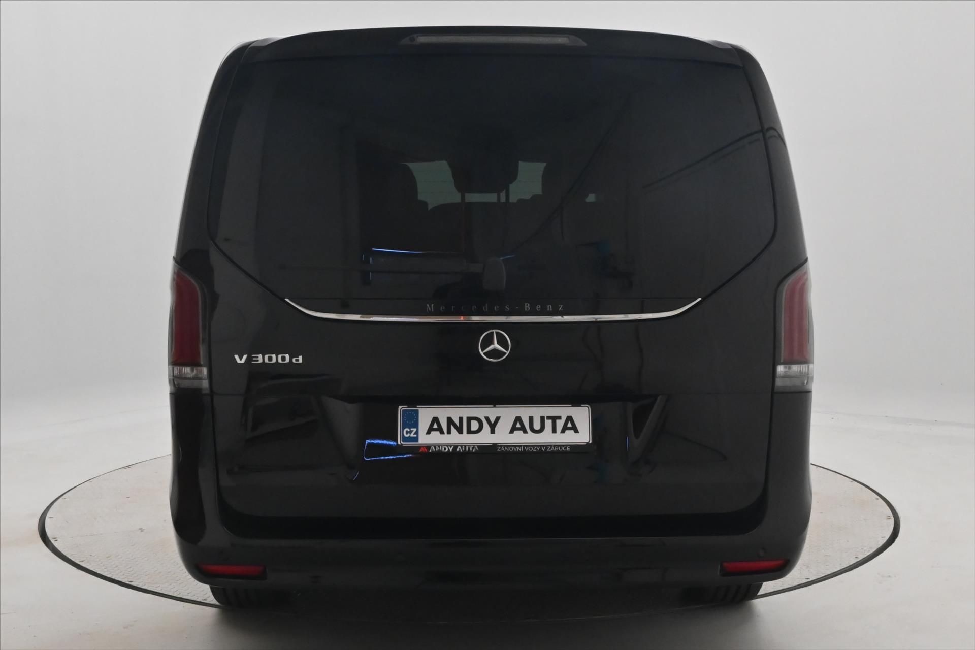 Mercedes-Benz Třídy V, 2,0 300D 174kW XL Avantgarde 8 - fotka 6