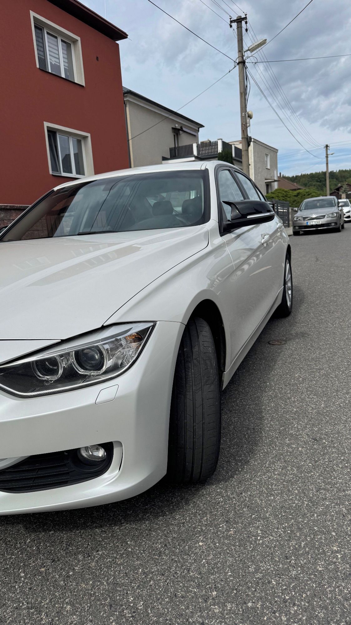 BMW Řada 3, servisované a garážované - fotka 5