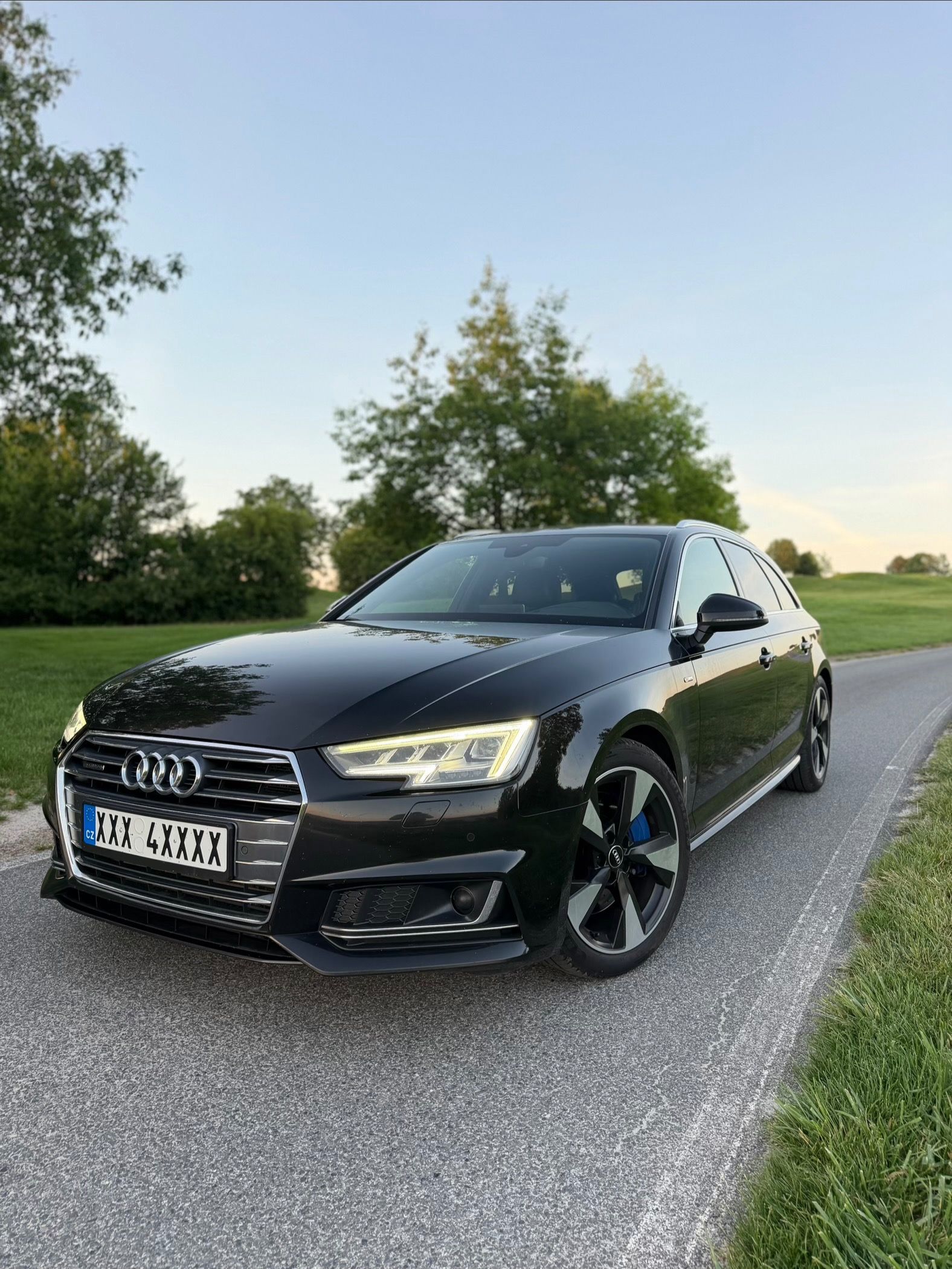 Audi A4 Avant, B9 3.0 TDI 3XS-Line 200KW - fotka 2
