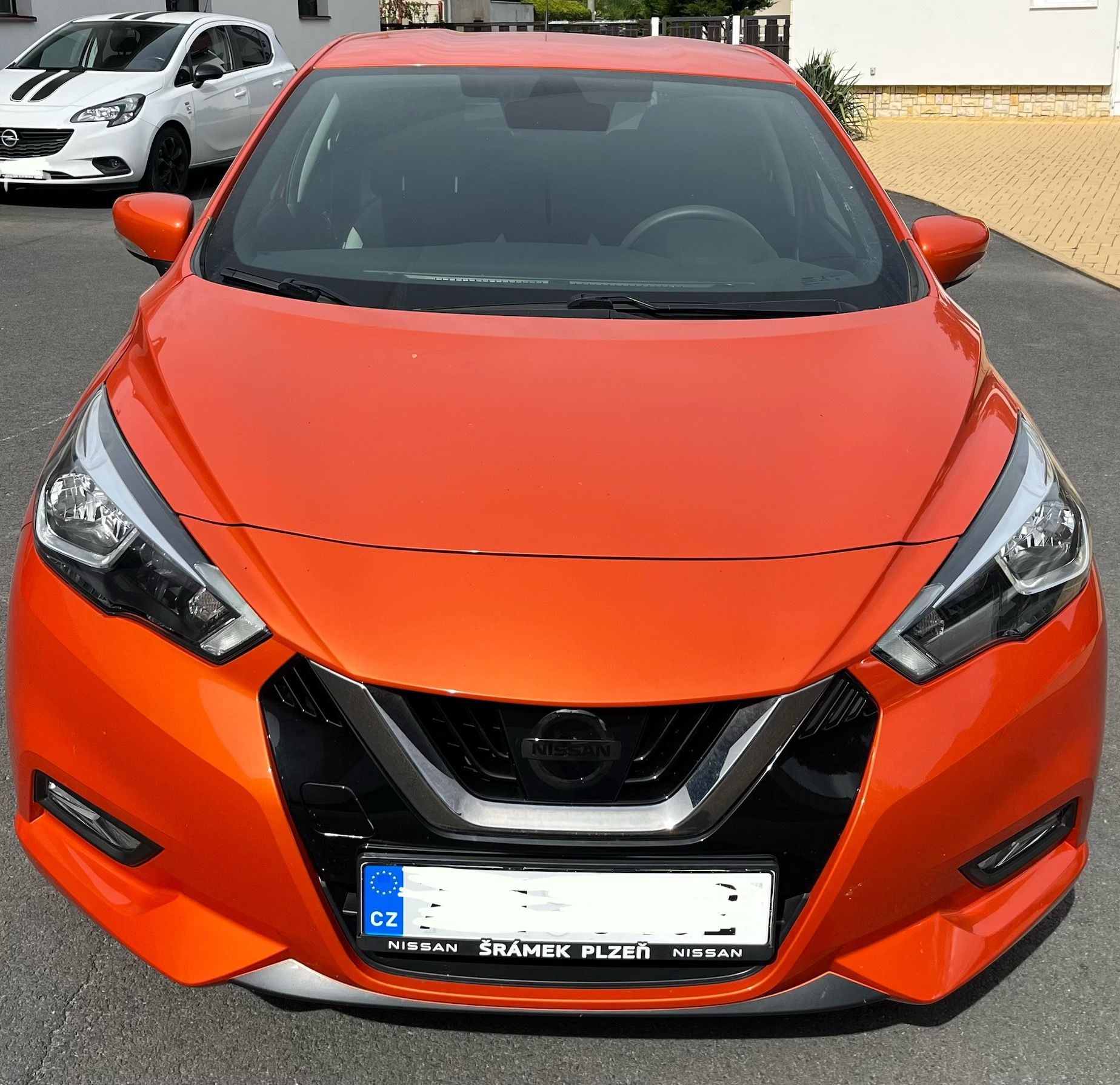 Nissan Micra, 1.0 - pravidelný servis - fotka 2