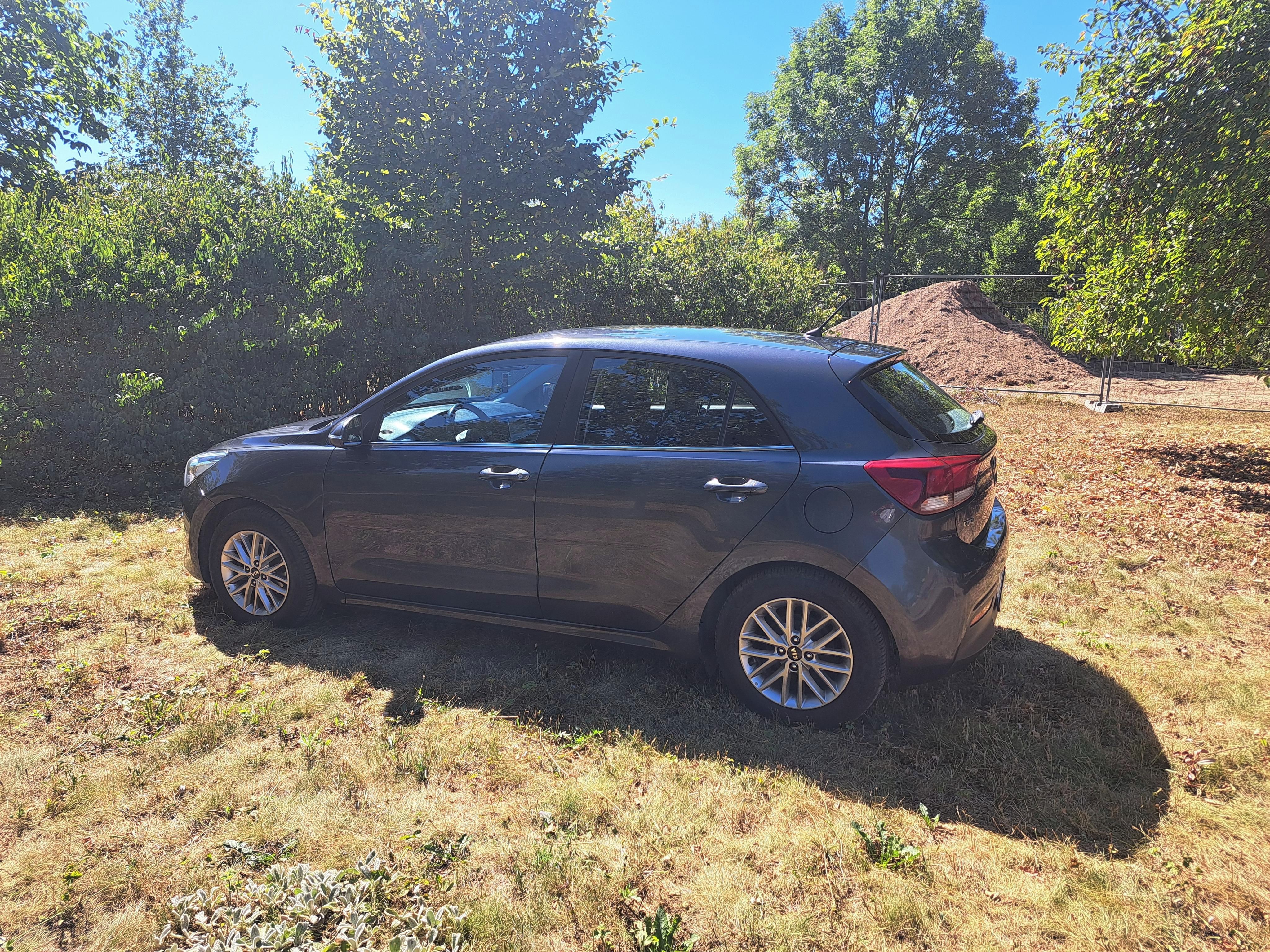 Kia Rio, STK 8/2028 - fotka 2