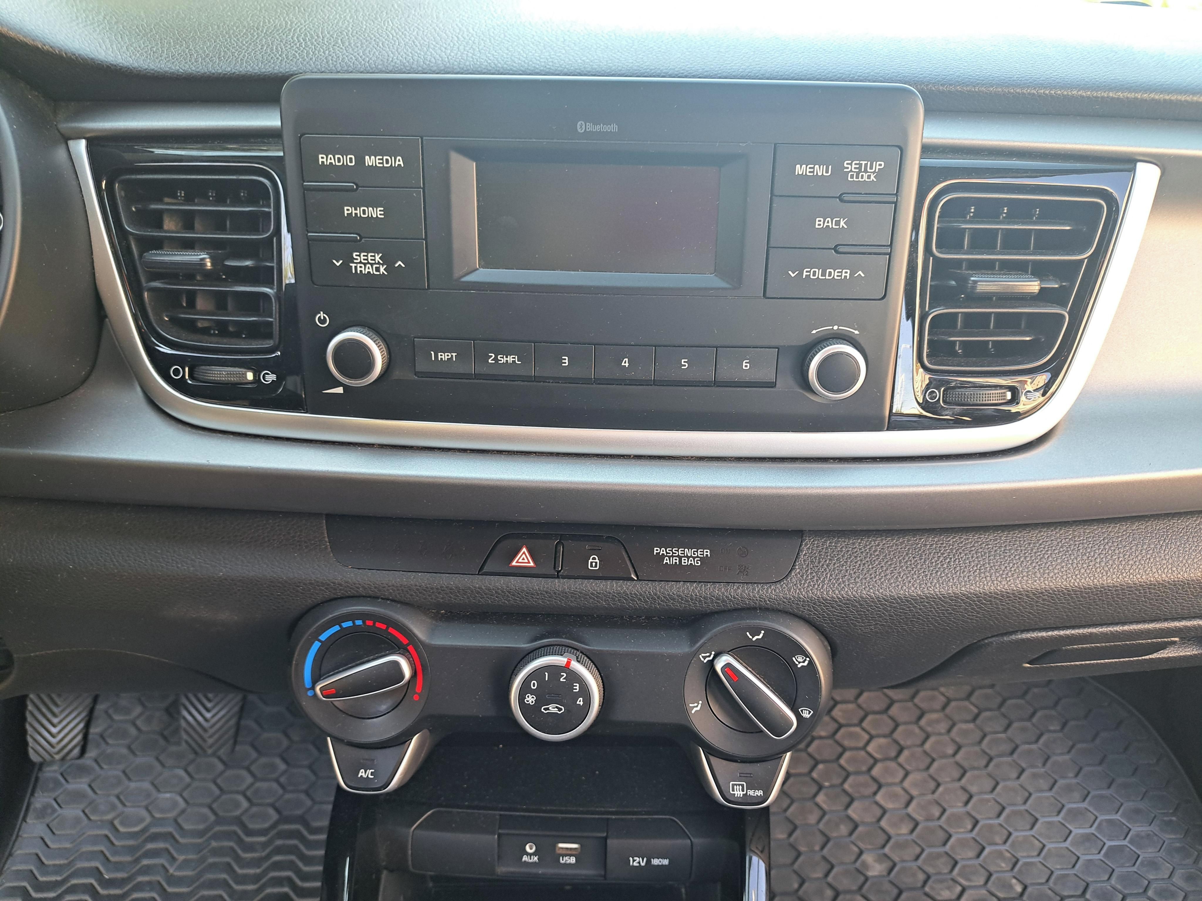 Kia Rio, STK 8/2028 - fotka 5