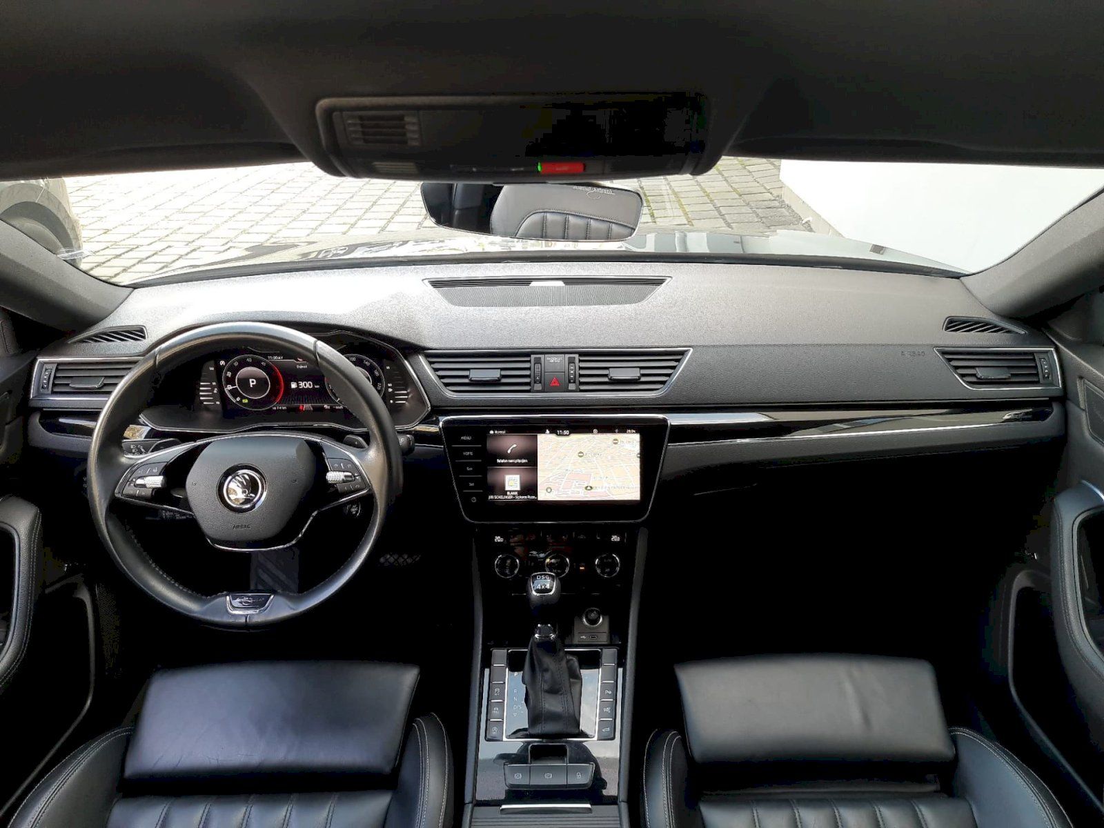 Škoda Superb, 2,0TDI 147kW 4x4 DSG L&K - fotka 5