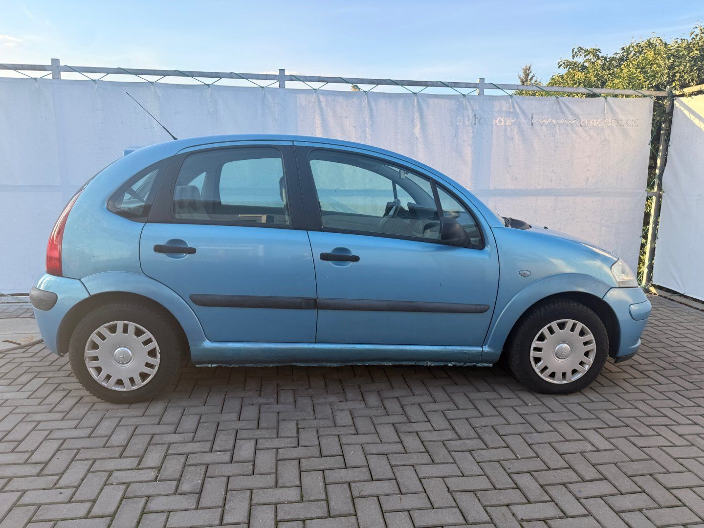 Citroën C3, 1,1i 44kW *STK 09/2028* - fotka 6