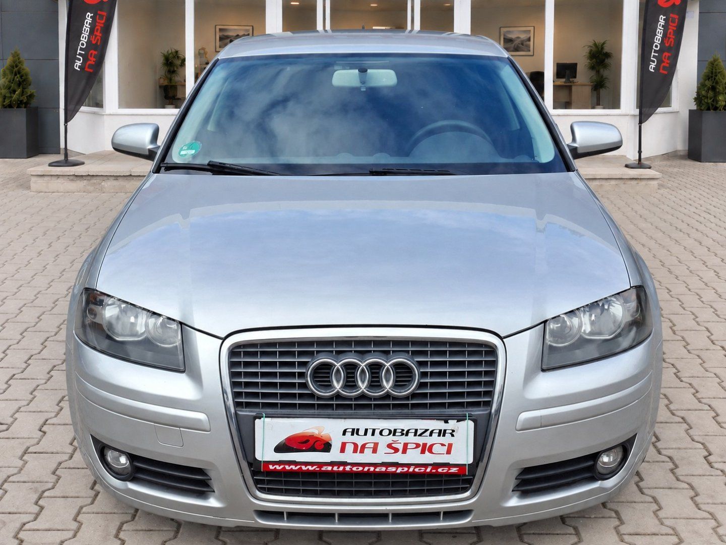Audi A3, 1.6i 75kW -SERVISOVÁNO - fotka 3