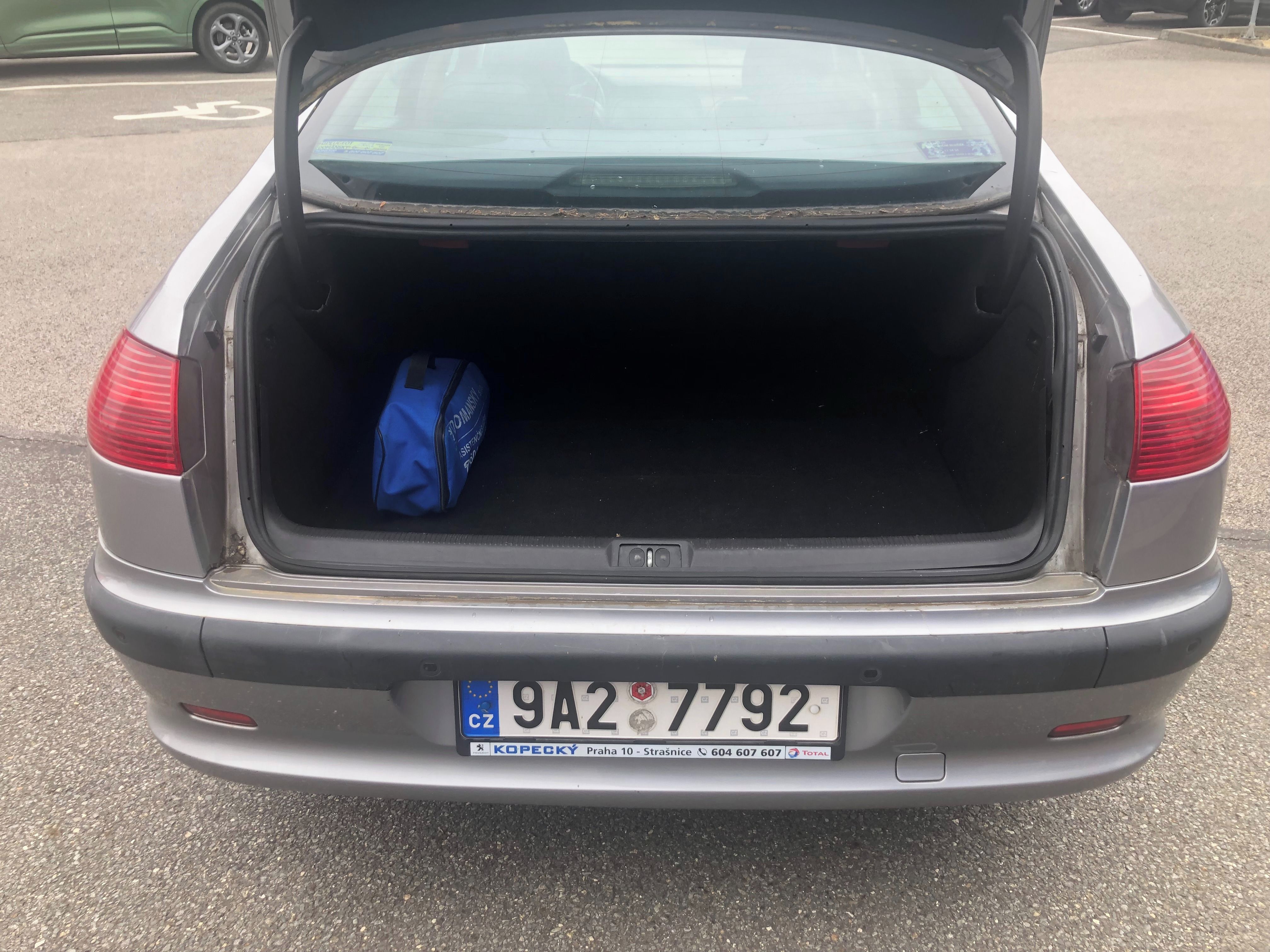 Peugeot 607, 2.2 98kW manual - fotka 6