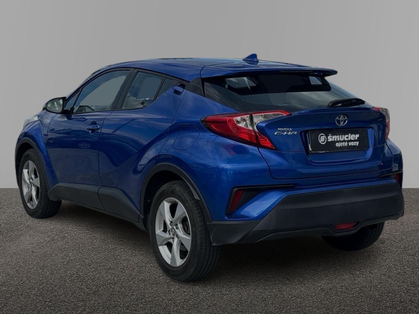 Toyota C-HR, 1.2 Turbo / 85 kW Active - fotka 2