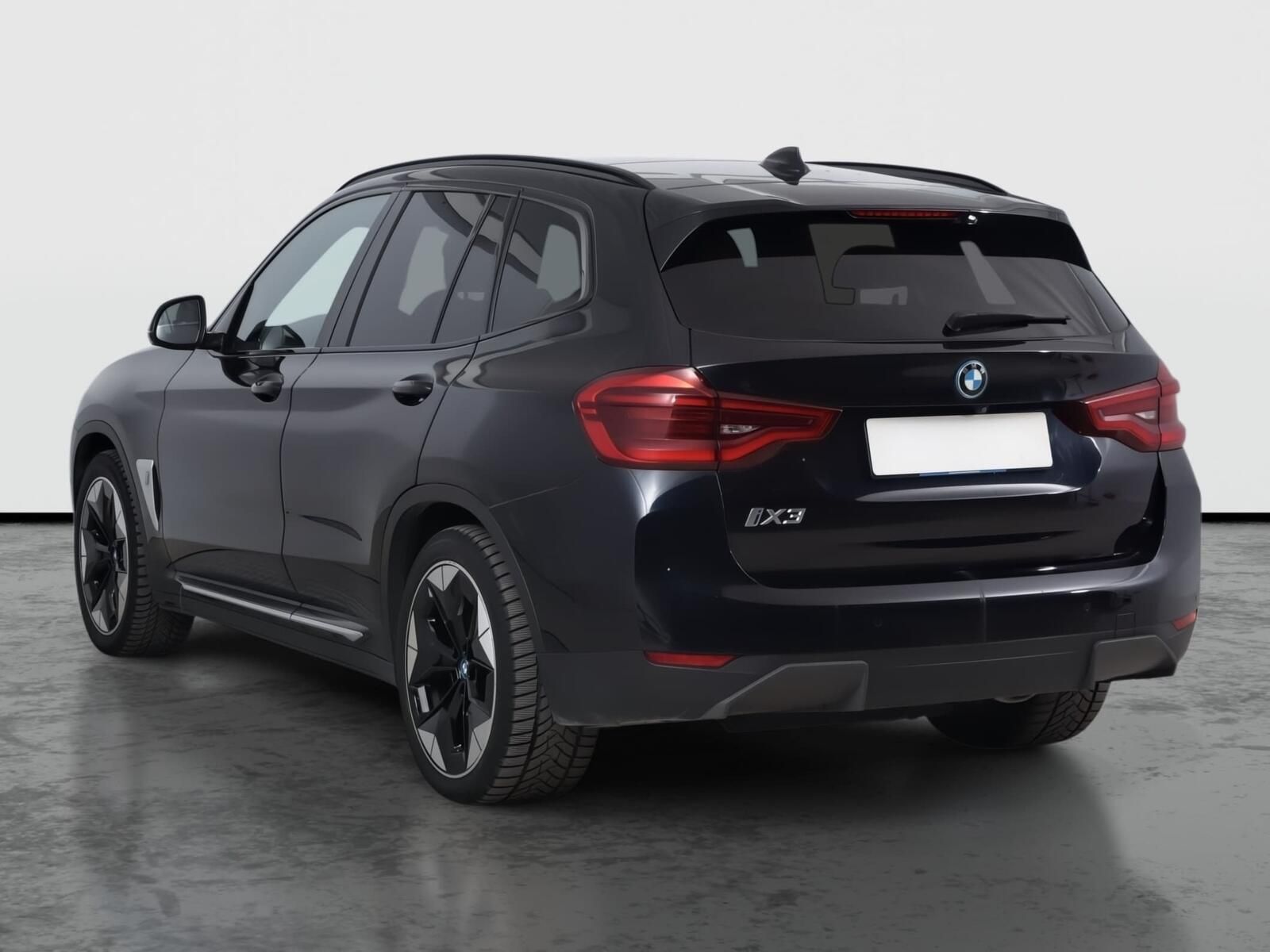 BMW iX3, 80 kWh, SoH 98% - fotka 3