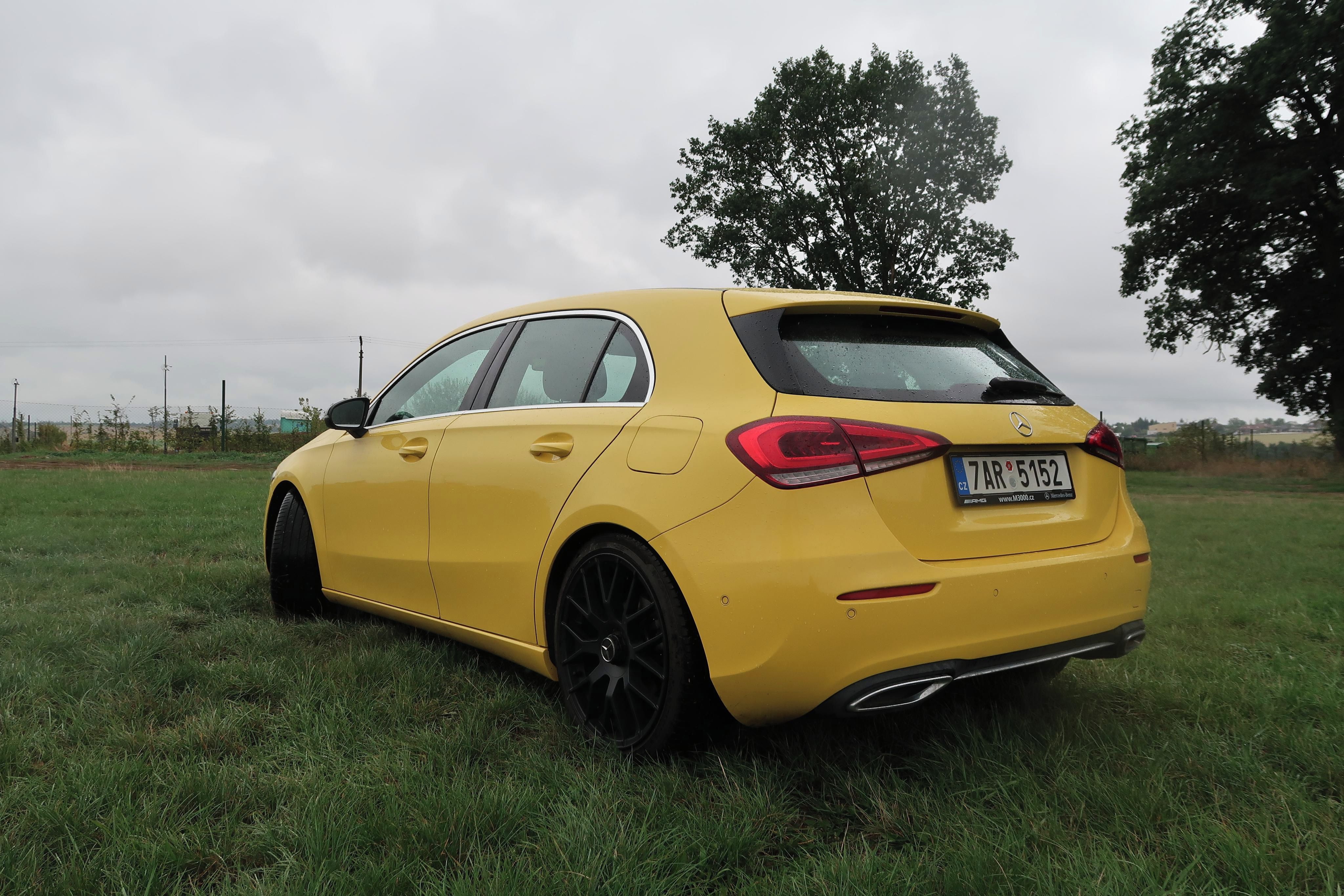 Mercedes-Benz Třídy A, Mercedes A180D - fotka 4