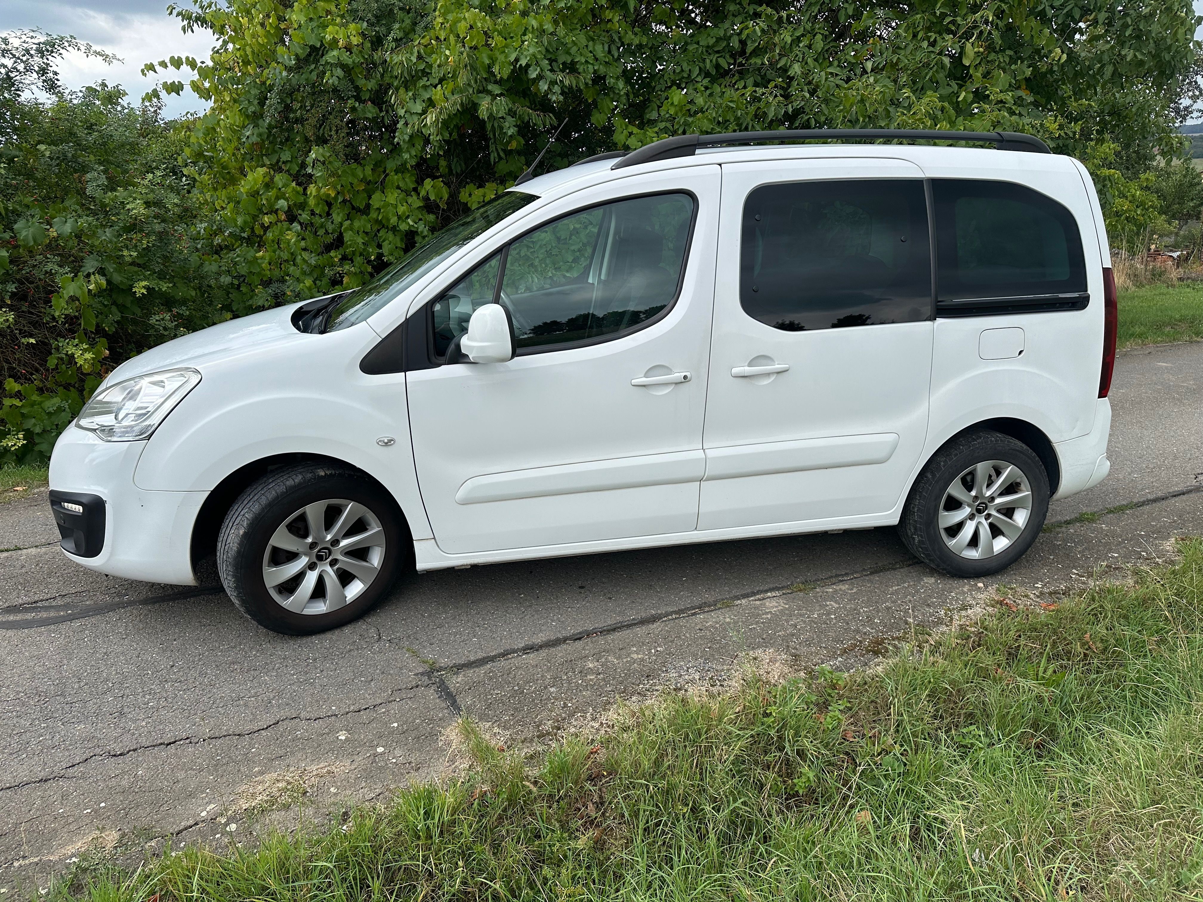 Citroën Berlingo, Citroen Berling shine 1.6 BHDi - fotka 2