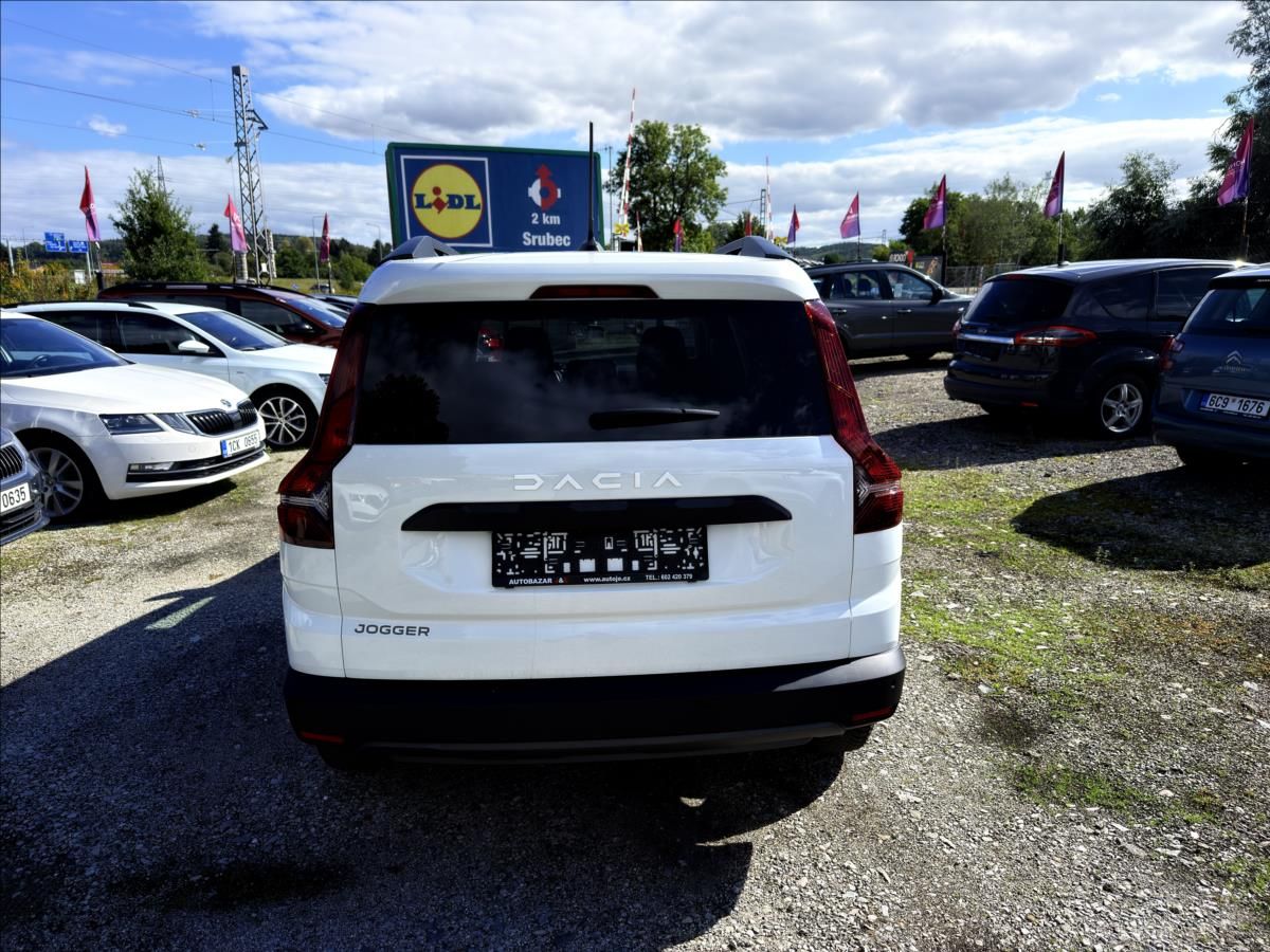 Dacia Jogger, 1,0 TCe POŠKOZENÁ PŘEDNÍ ČÁST - fotka 6