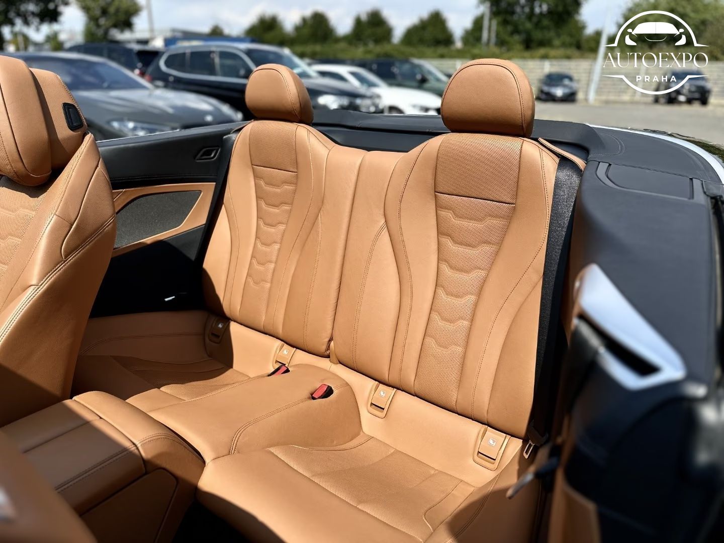 BMW Řada 8, 840i xDrive Cabrio M Sport - fotka 6