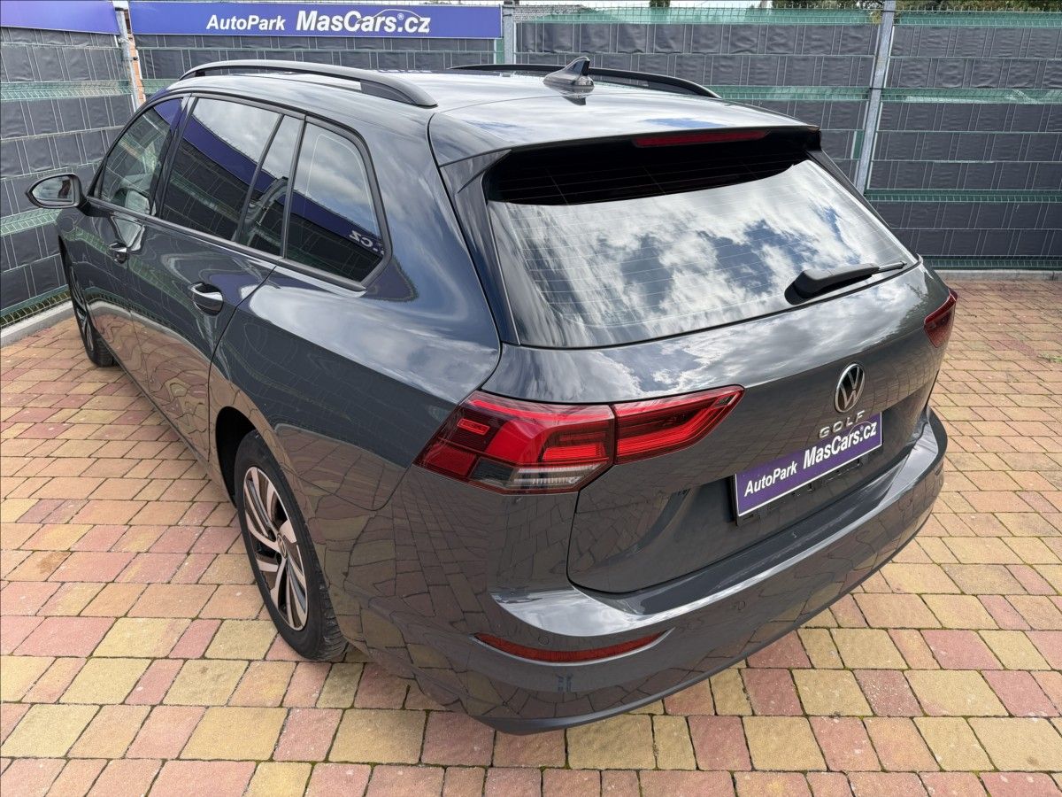Volkswagen Golf, VIII 2.0 TDI Life DSG/ACC - fotka 6