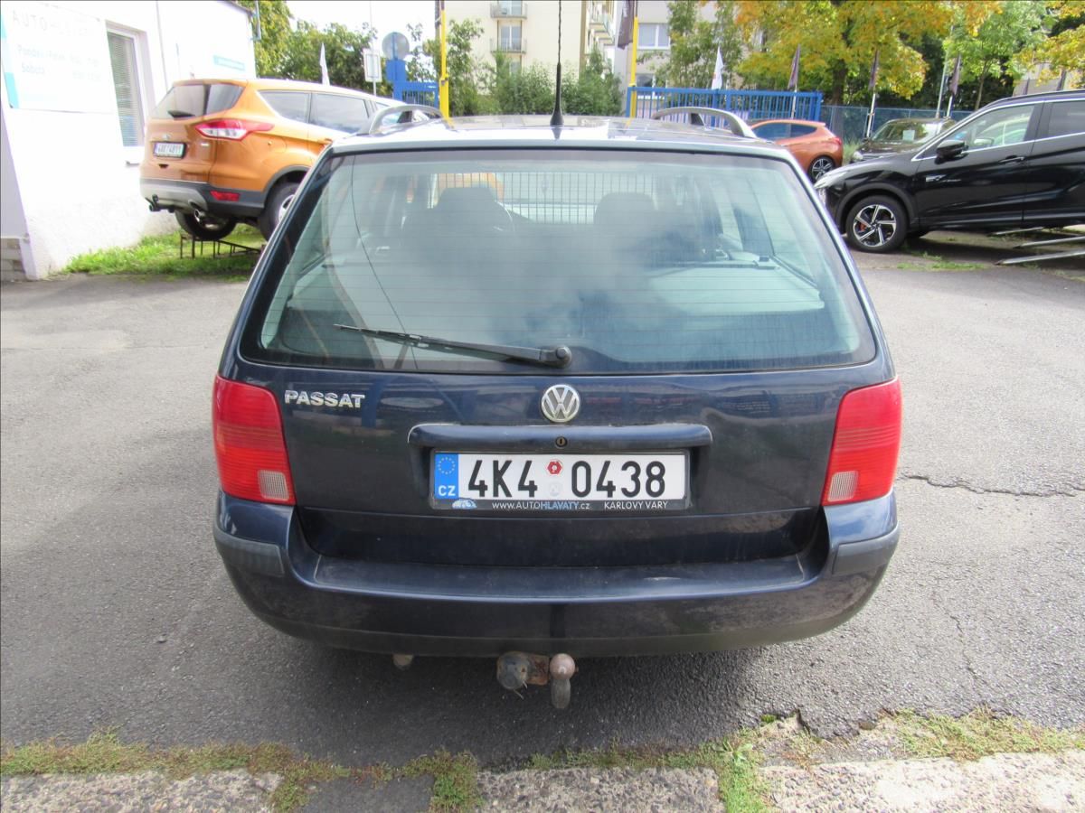 Volkswagen Passat, 1,6 i 74kW Combi - fotka 5