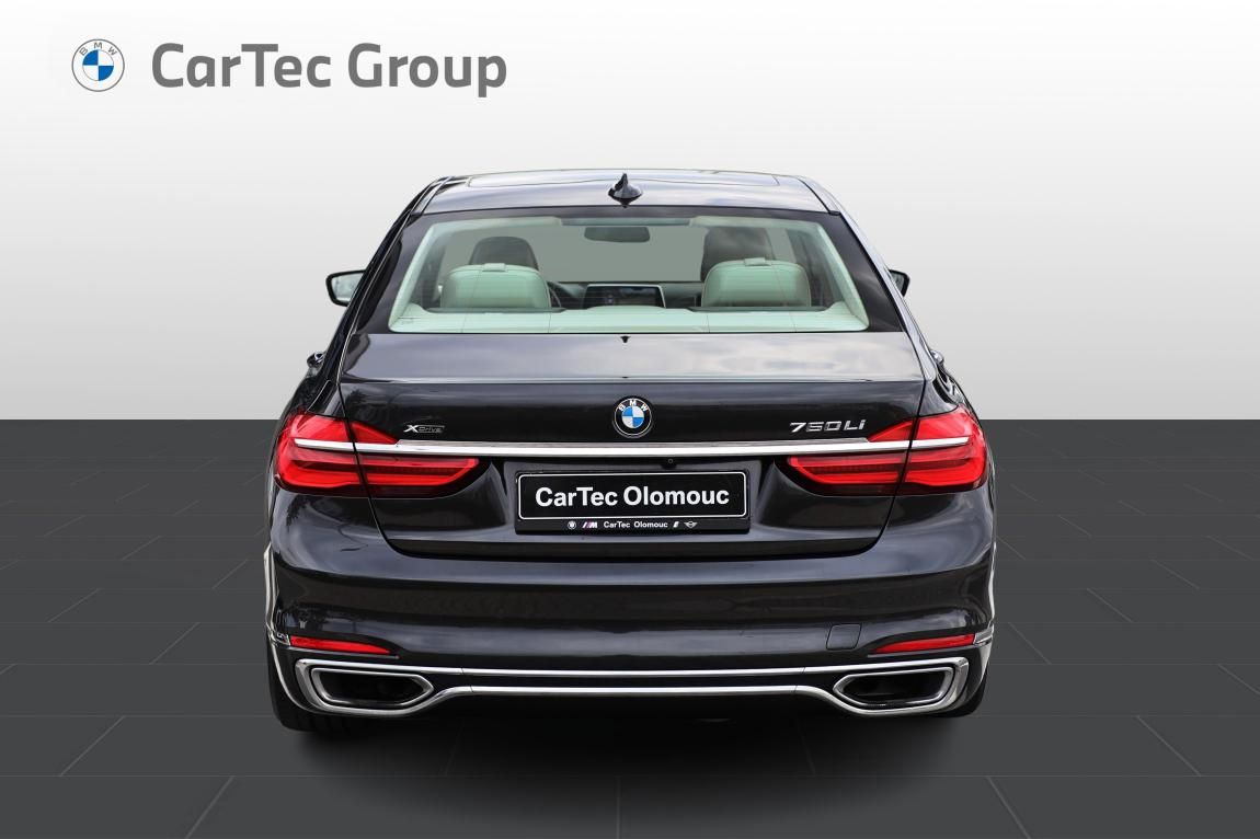 BMW Řada 7, 750Li xDrive - fotka 4