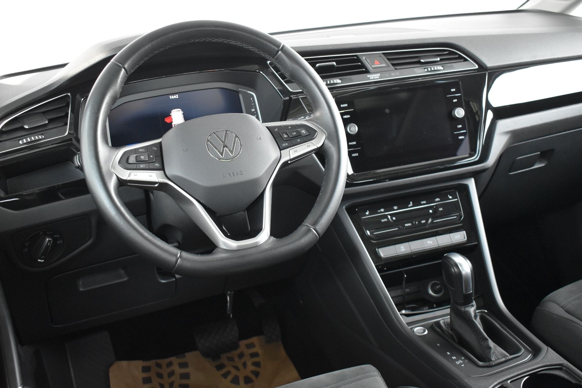 Volkswagen Touran, 2.0TDI 110kW Panorama,DSG - fotka 5