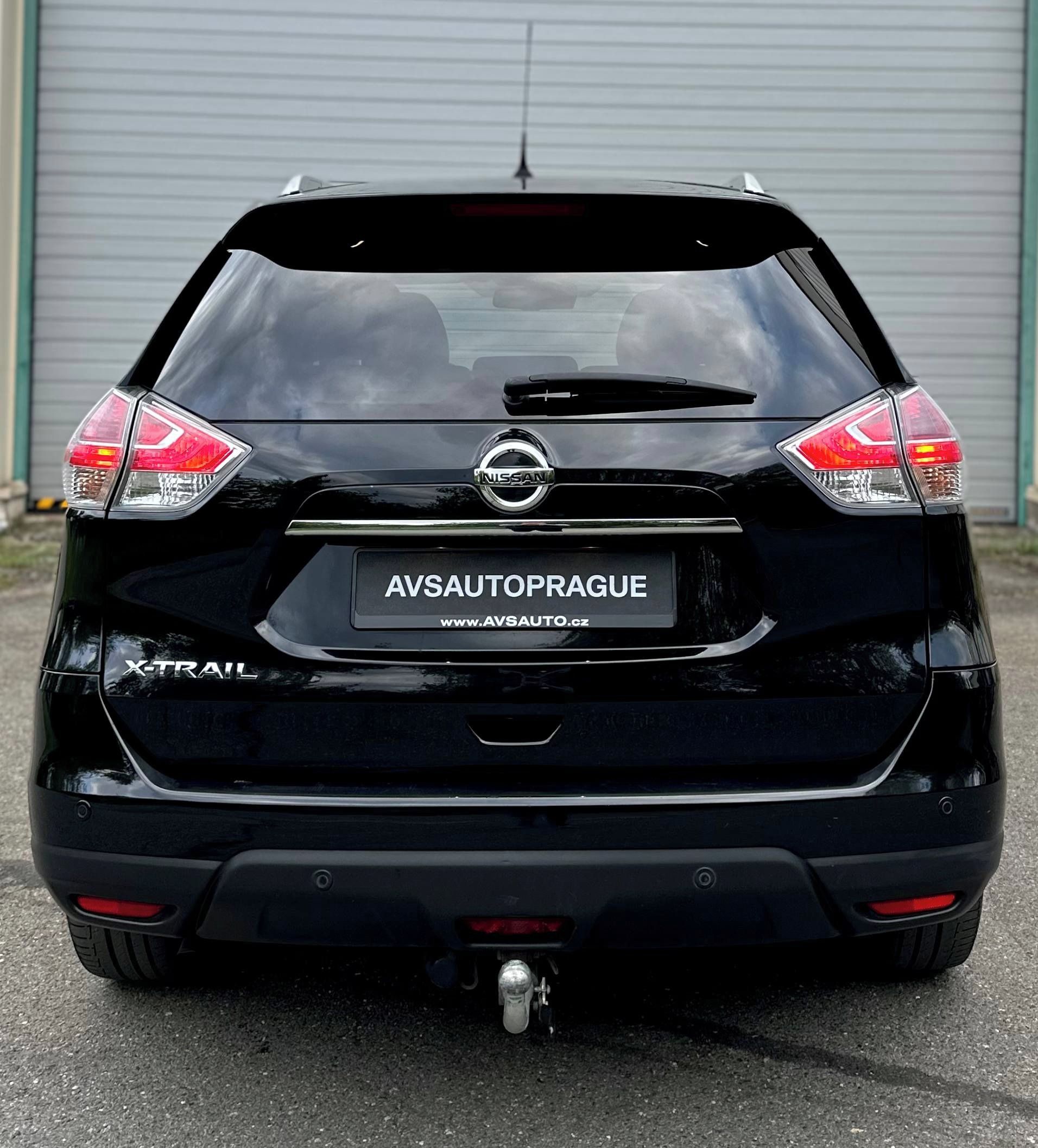 Nissan X-Trail, 1.6 AT 2014 TEKNA 360 7 MIST - fotka 5