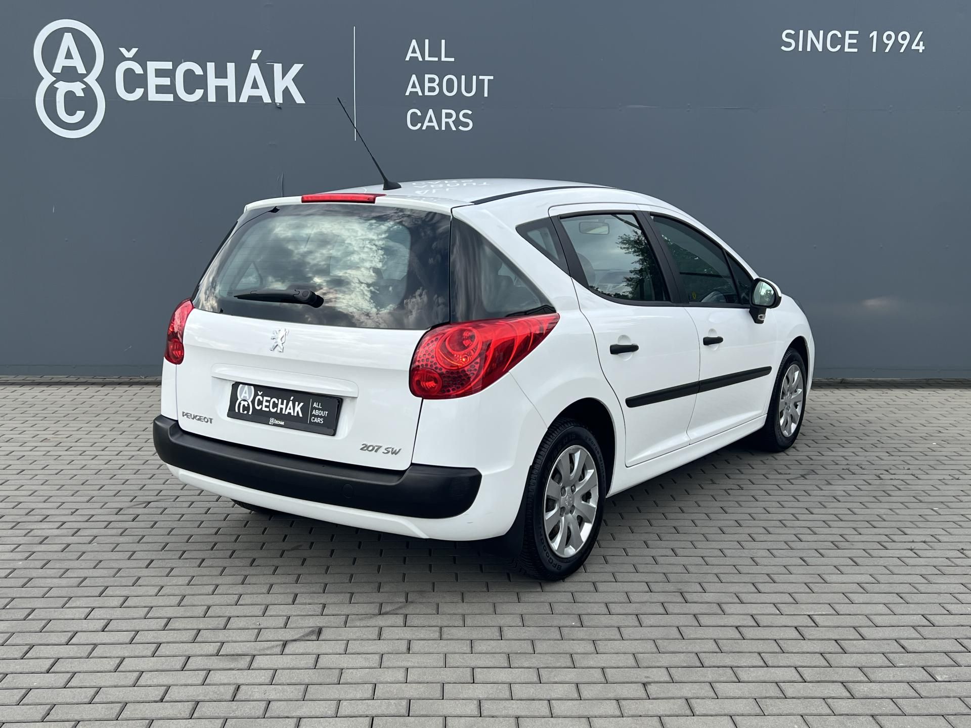 Peugeot 207, 1,4i 54kW SW - fotka 5