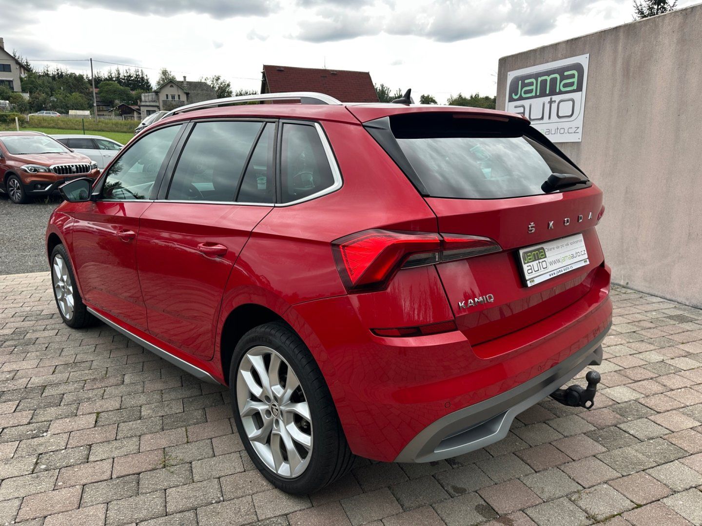 Škoda Kamiq, 1,0TSI 85kW STYLE TAŽNÉ 1.MAJI - fotka 6