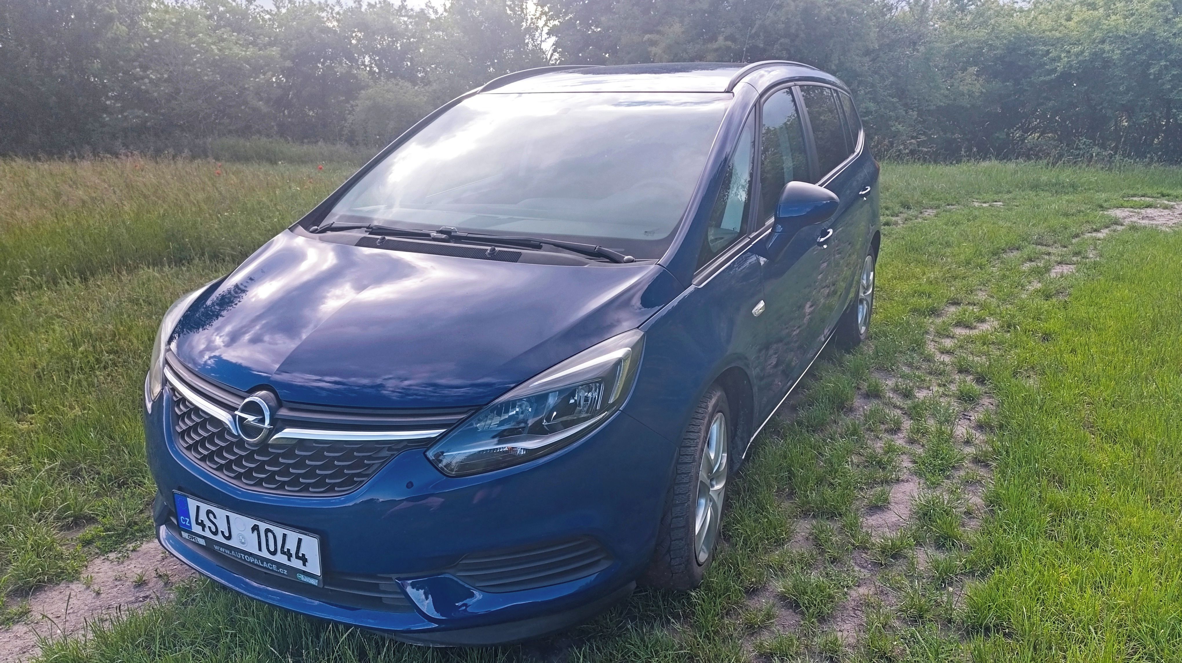 Opel Zafira, Opel Zafira Tourer - fotka 5