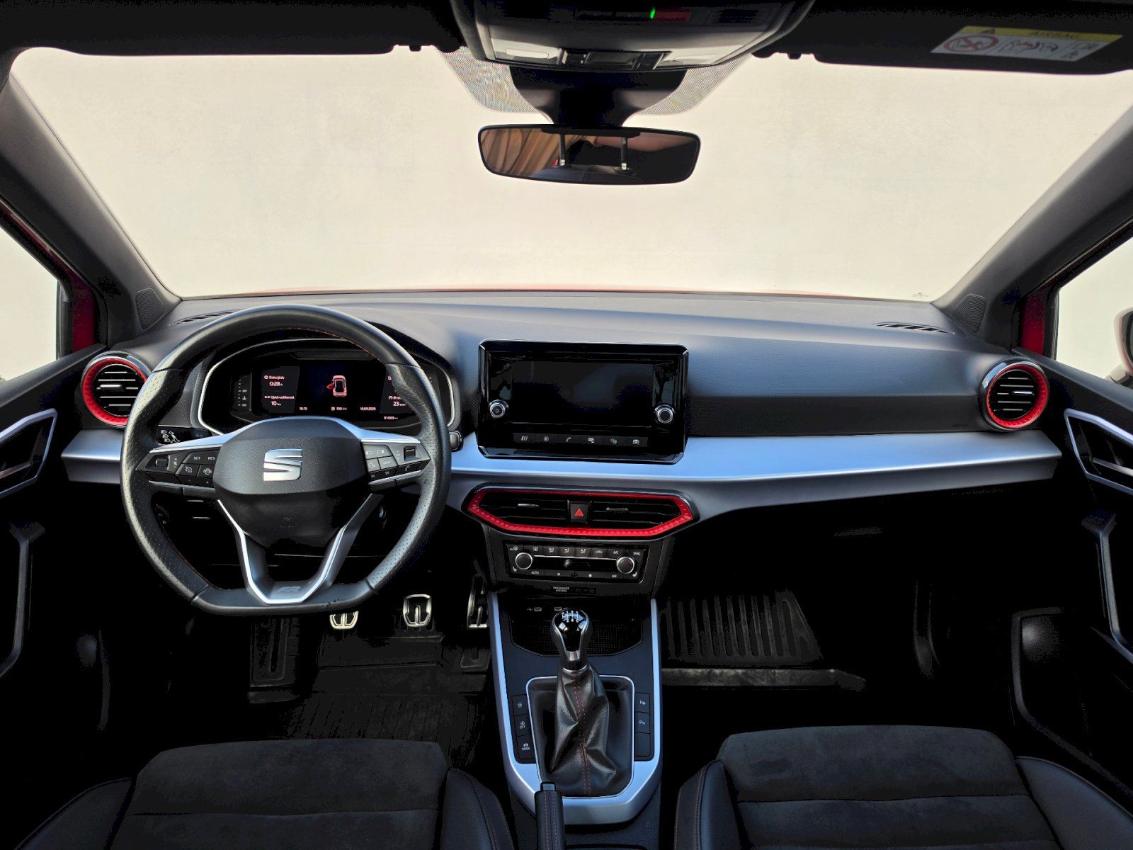 Seat Arona, 1,0TSI 81KW FR - fotka 5