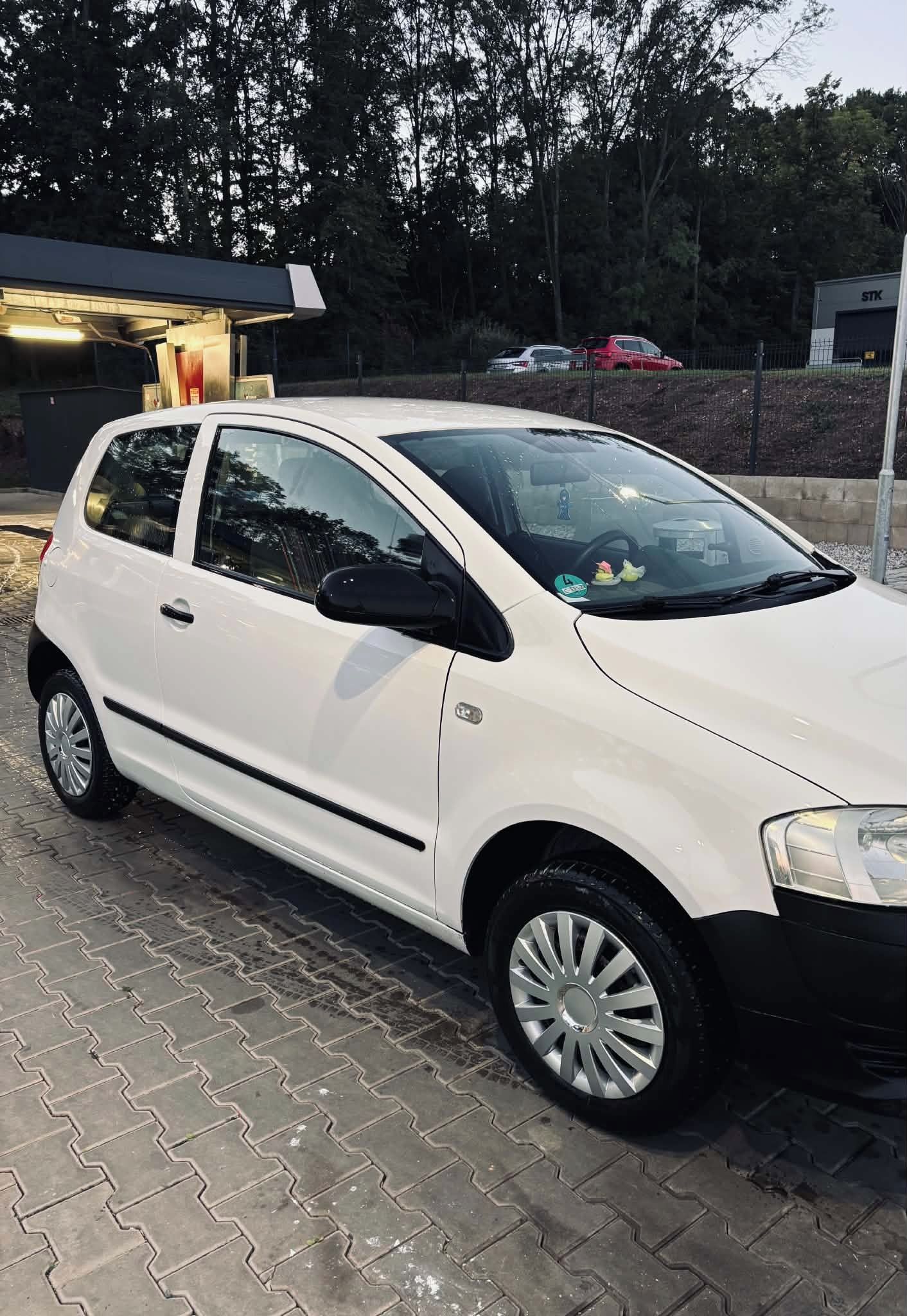 Volkswagen Fox, 1.2 HTP 44 kW - fotka 2