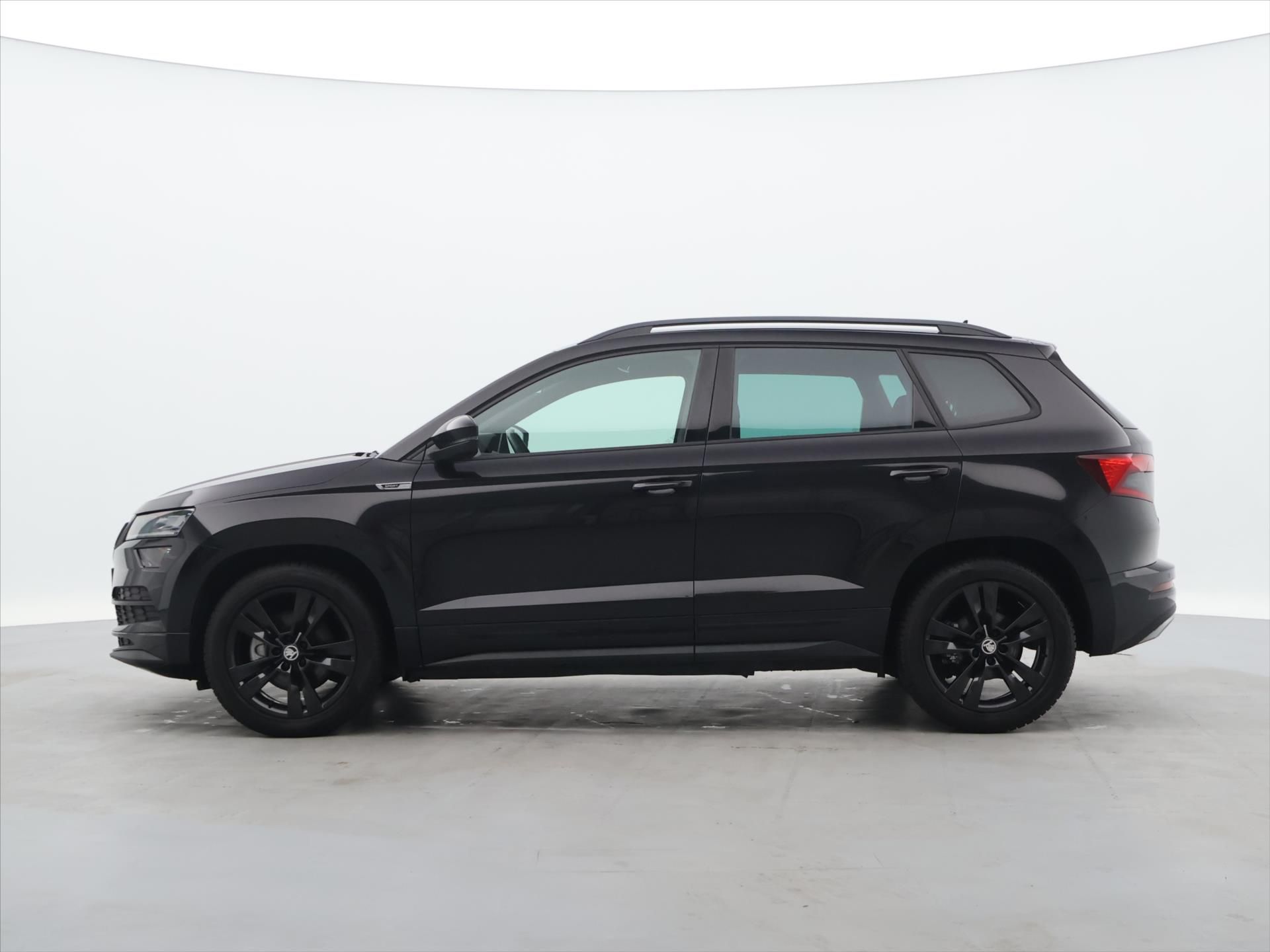 Škoda Karoq, 2,0 TSI 140kW Sportline DSG 4x - fotka 4