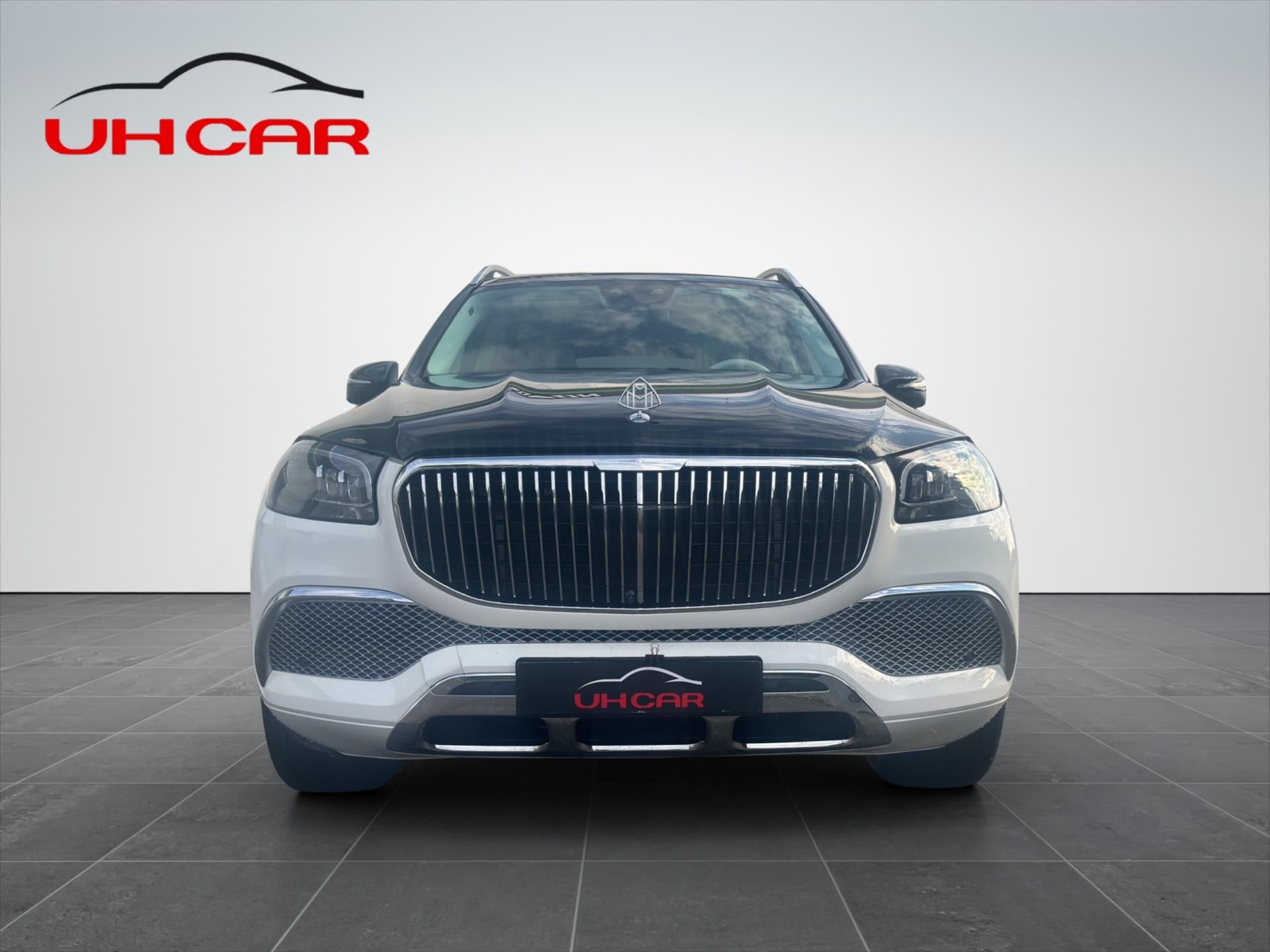 Mercedes-Benz GLS, 3,0 450 4MATIC  Maybach Kit - fotka 2