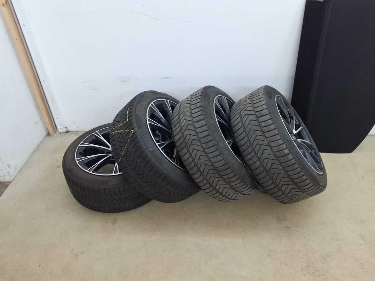 Tesla Model Y, LONG RANGE DUAL MOTOR TZ 95,0% - fotka 5