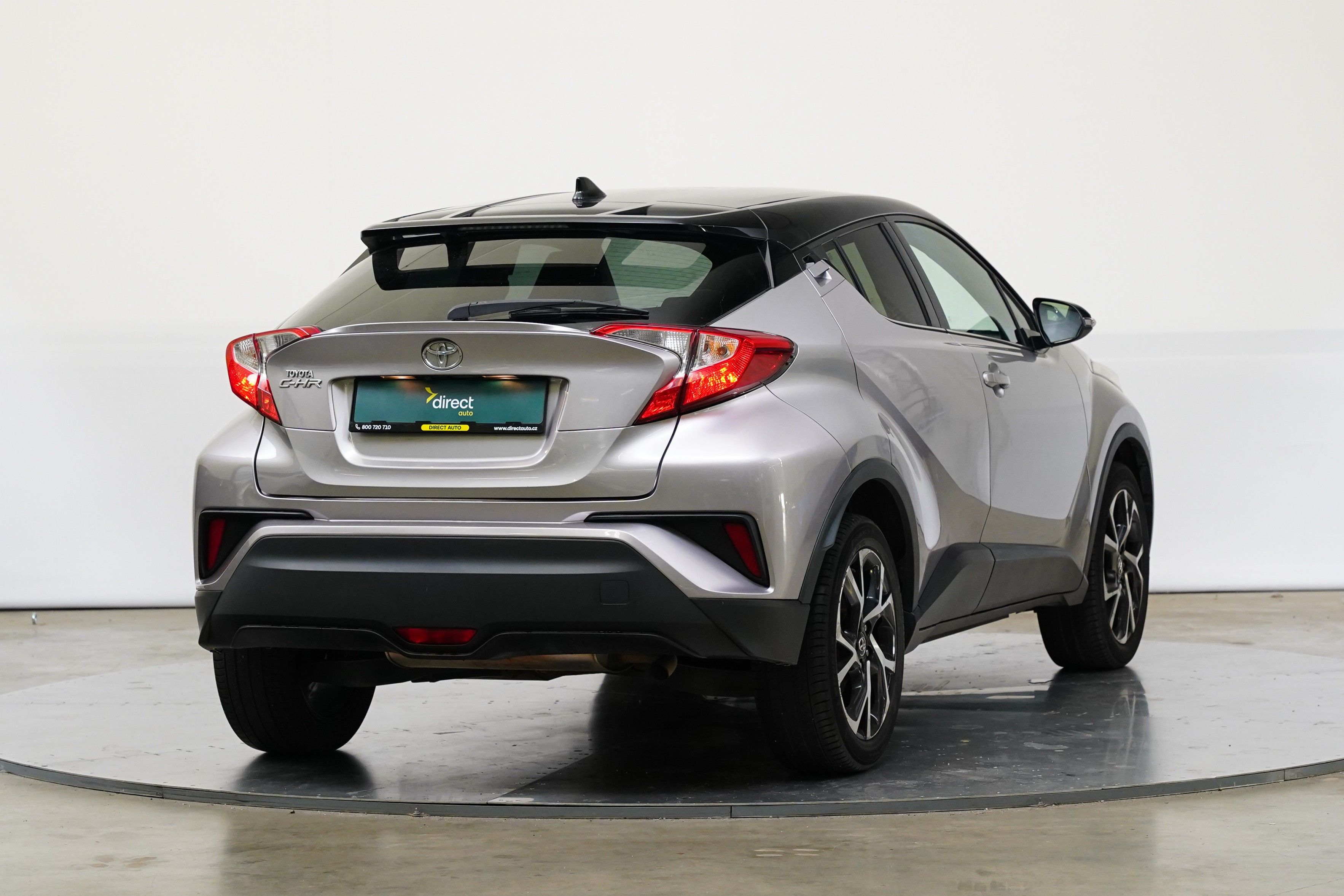 Toyota C-HR - fotka 2
