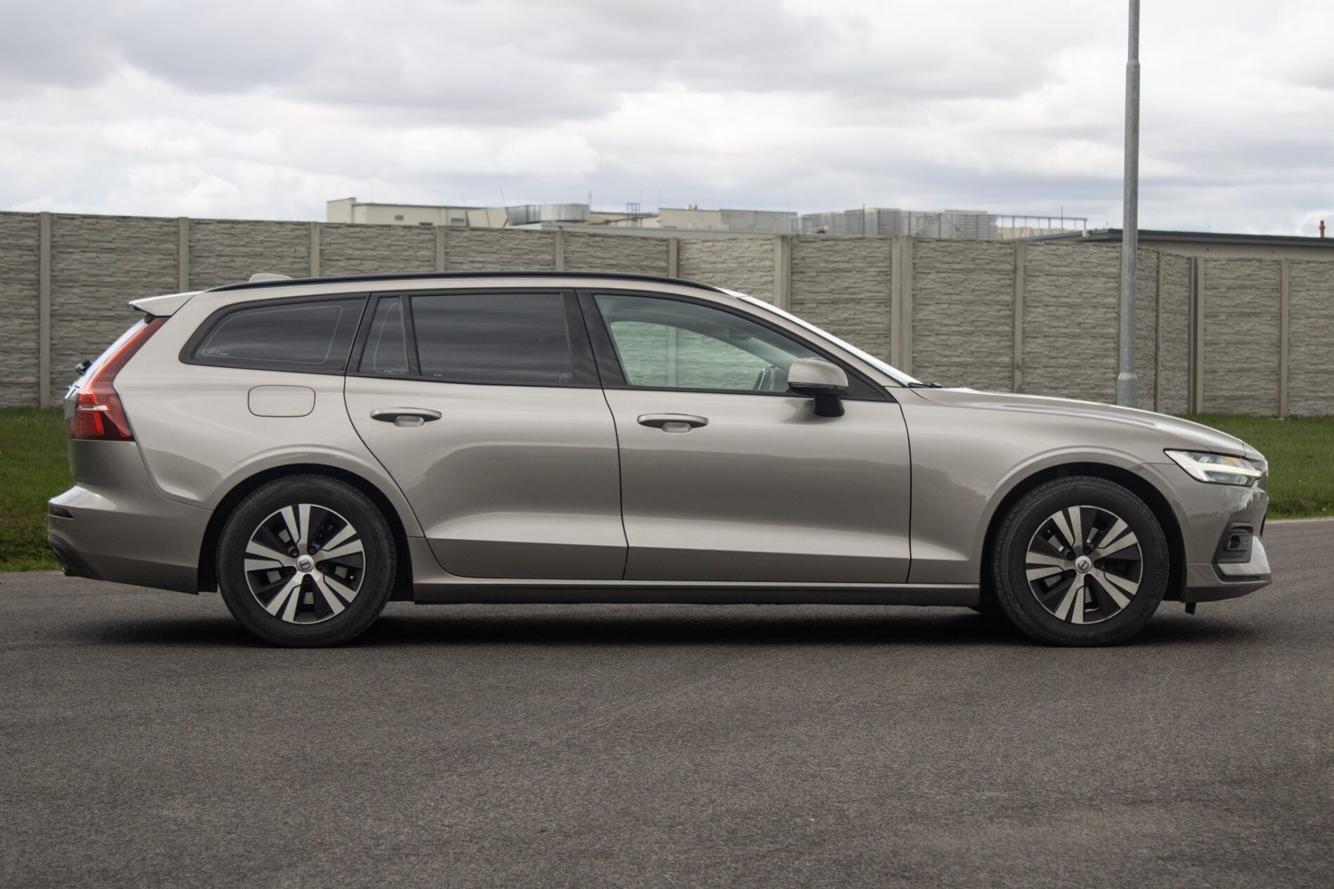 Volvo V60 - fotka 5