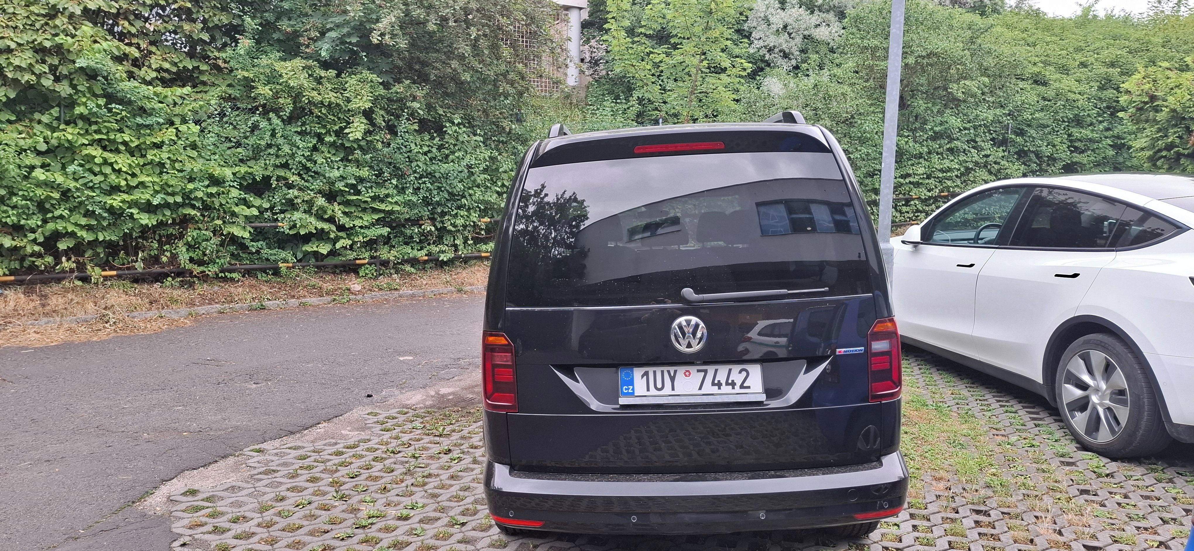 Volkswagen Caddy - fotka 2
