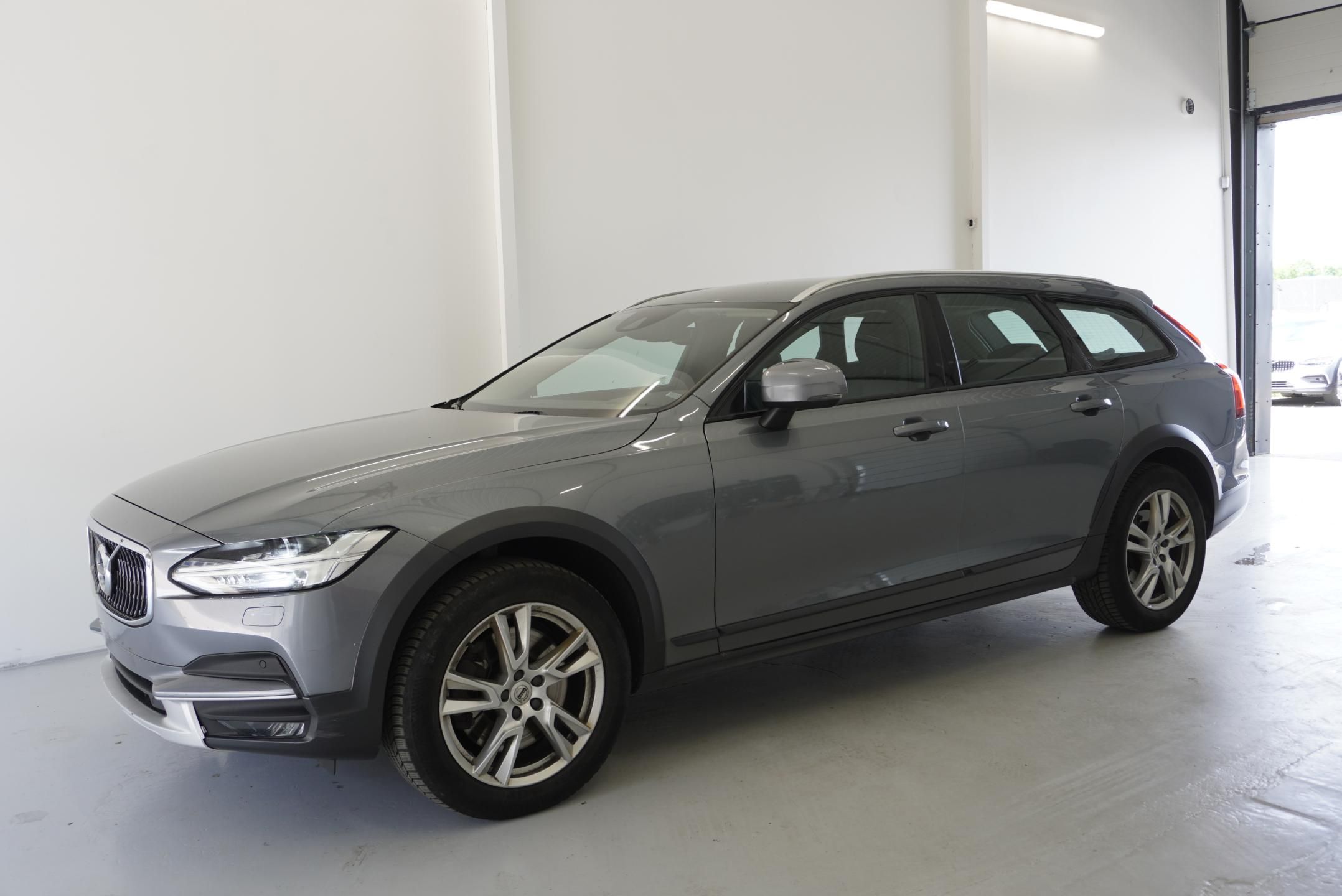 Volvo V60, CROSS COUNTRY  2,0 D4 AWD AUT.