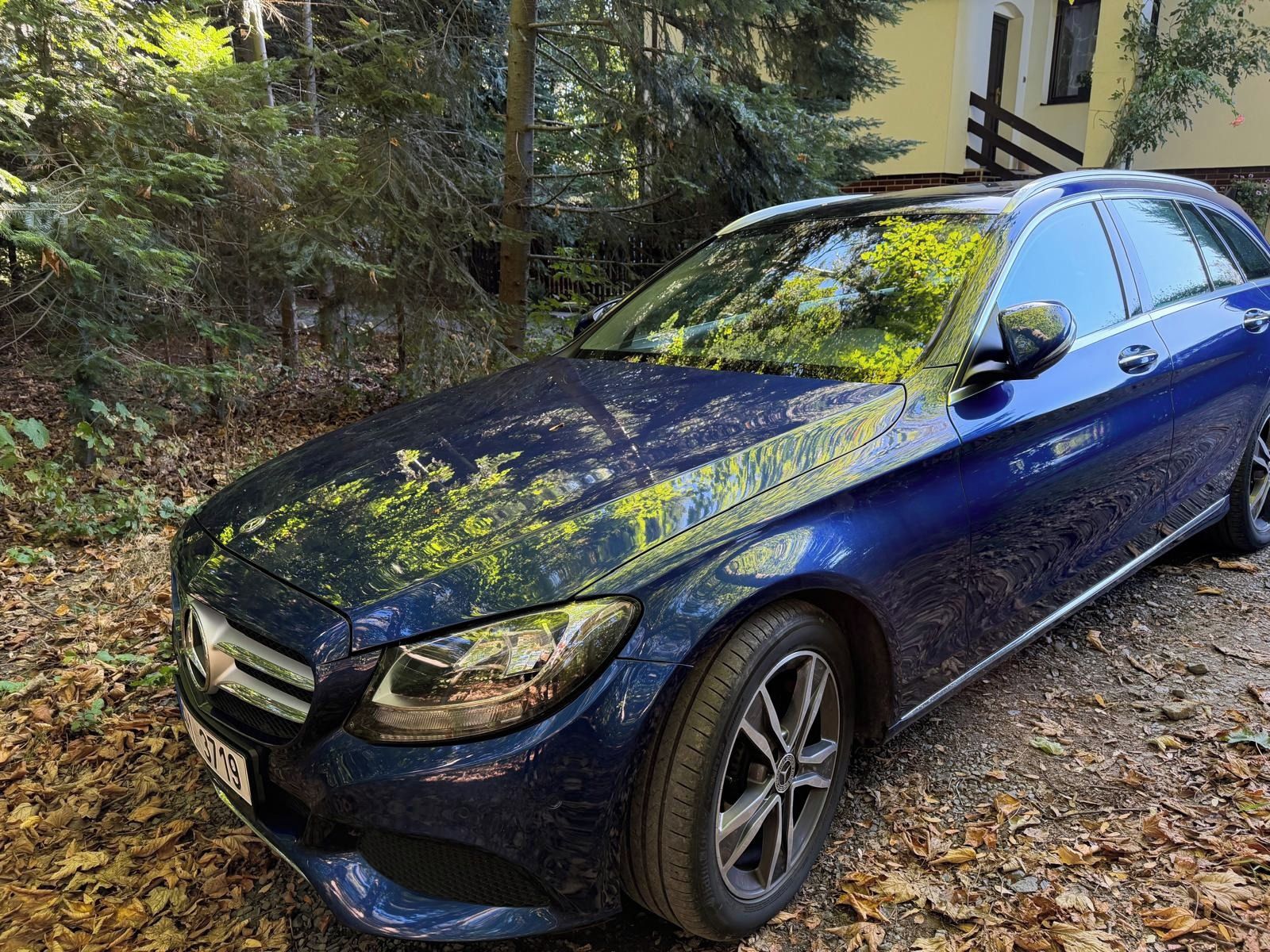Mercedes-Benz Třídy C - fotka 2
