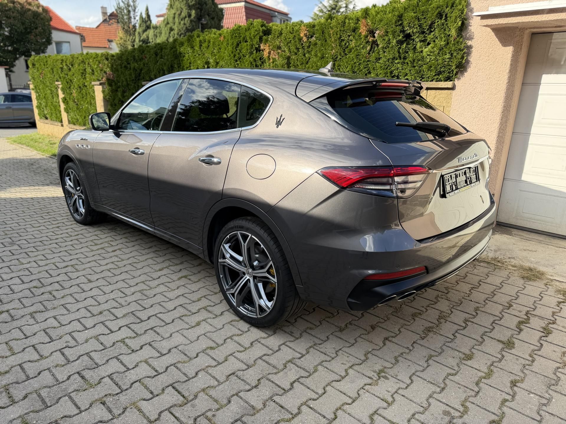 Maserati Levante, 430PS- MODENA-S-TOP-SKLADEM- - fotka 3