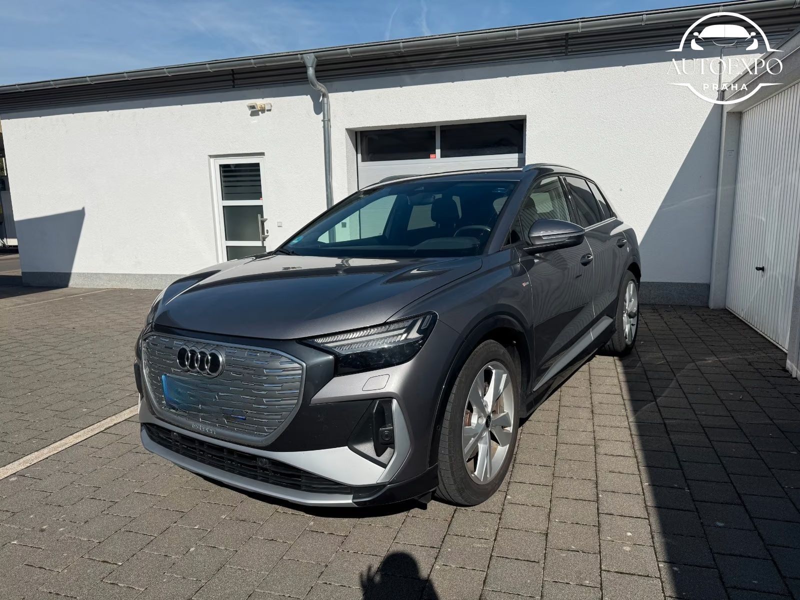 Audi Q4, e-tron 40 S line*PANO*MATRIX - fotka 4