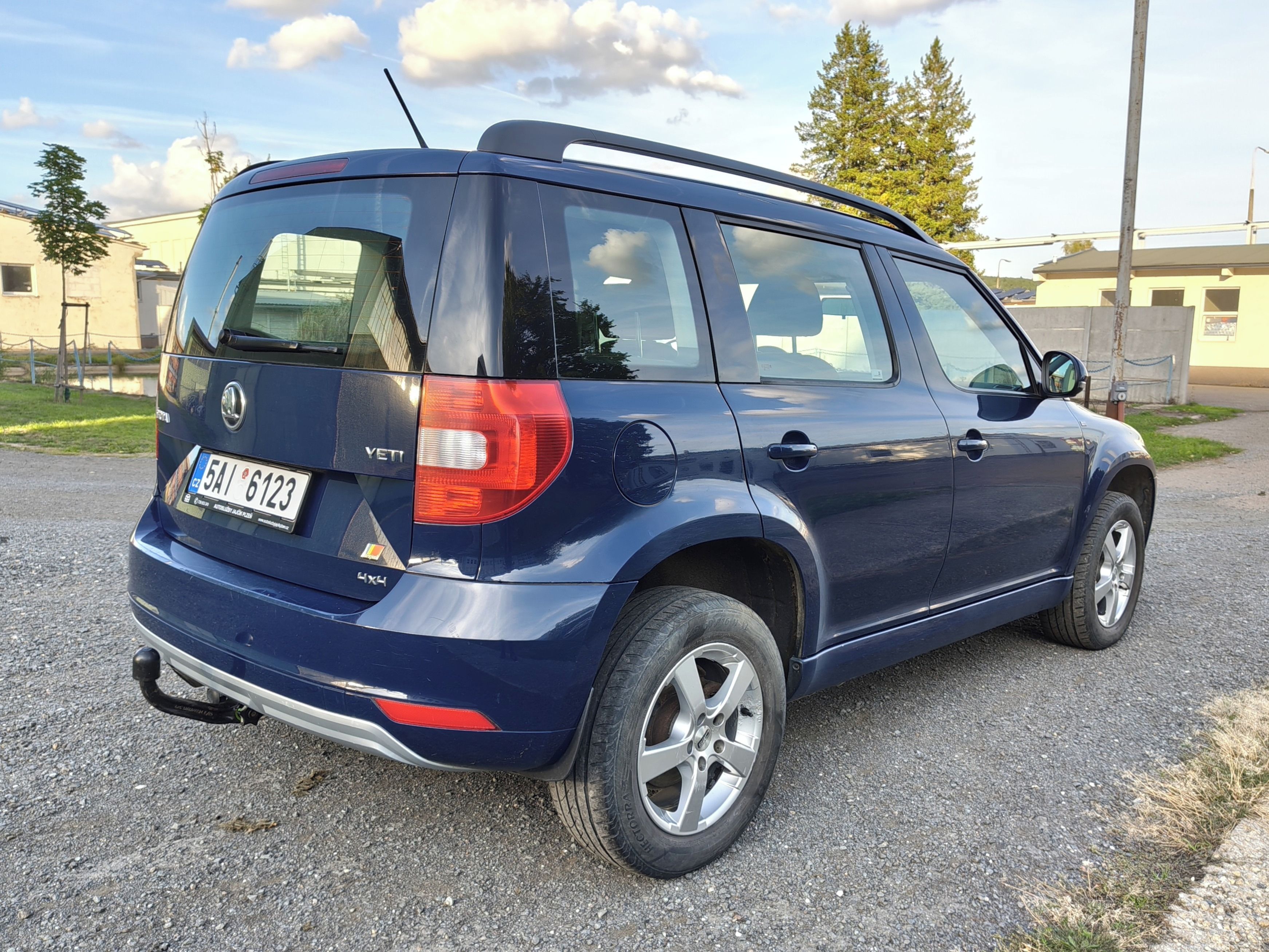 Škoda Yeti, 2.0TDi,1.maj,nové v ČR,DPH,4X4 - fotka 5