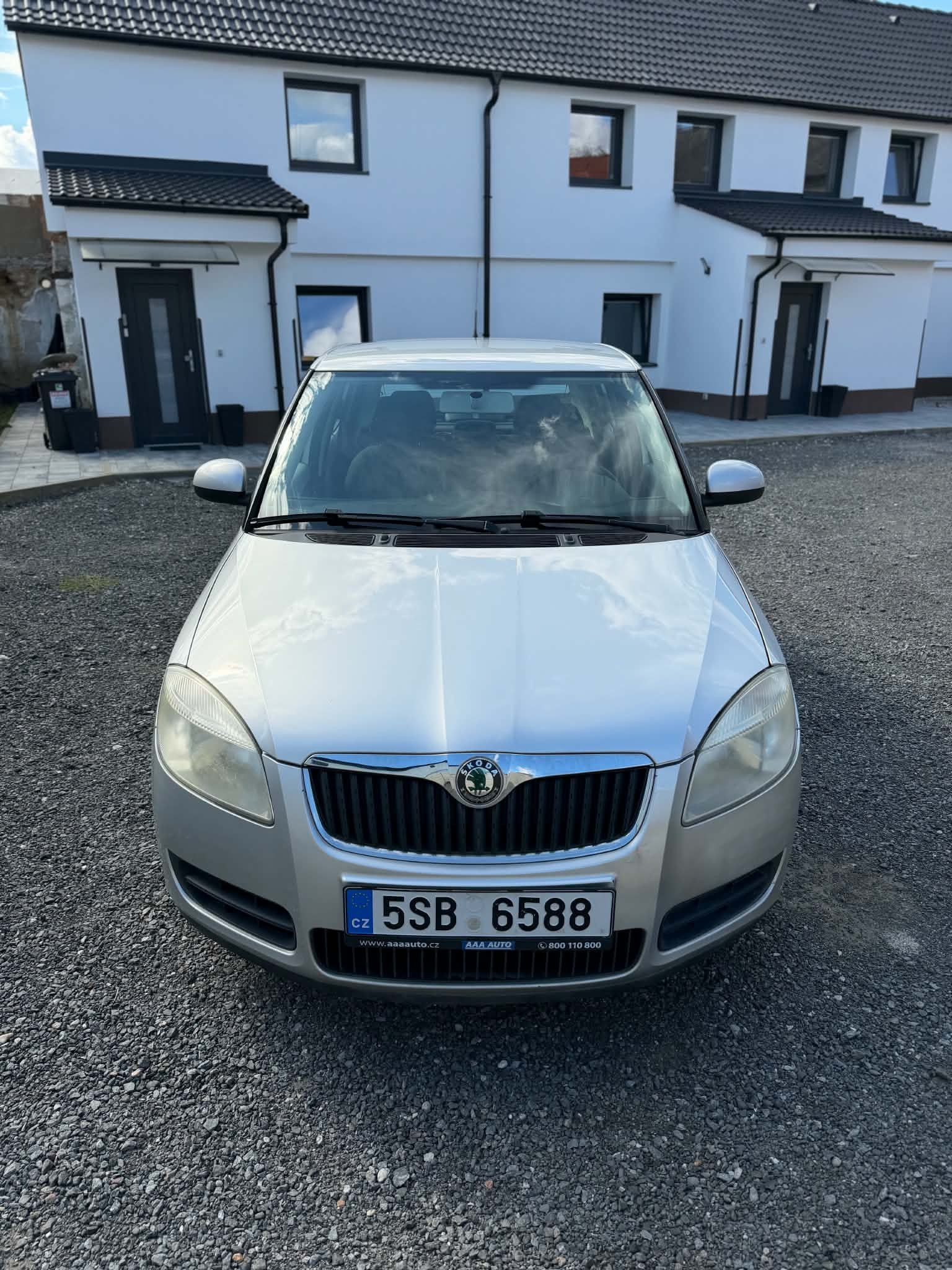 Škoda Fabia, Škoda Fabia II 1.4 16V 63 kW - fotka 6