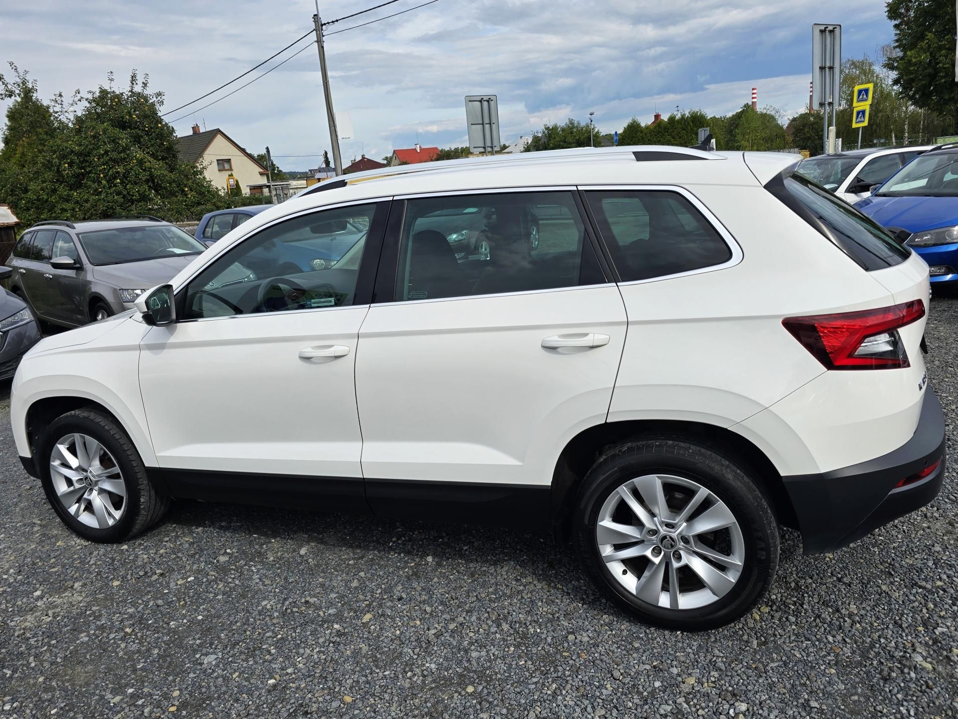 Škoda Karoq, 1,5TSI 110KW DSG STYLE+ NEHAVR - fotka 3