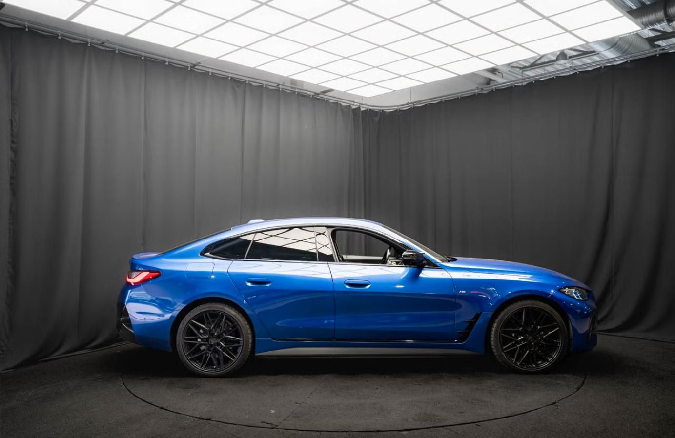 BMW i4, M50 xDrive GC SoH 95% 360k Taž - fotka 5